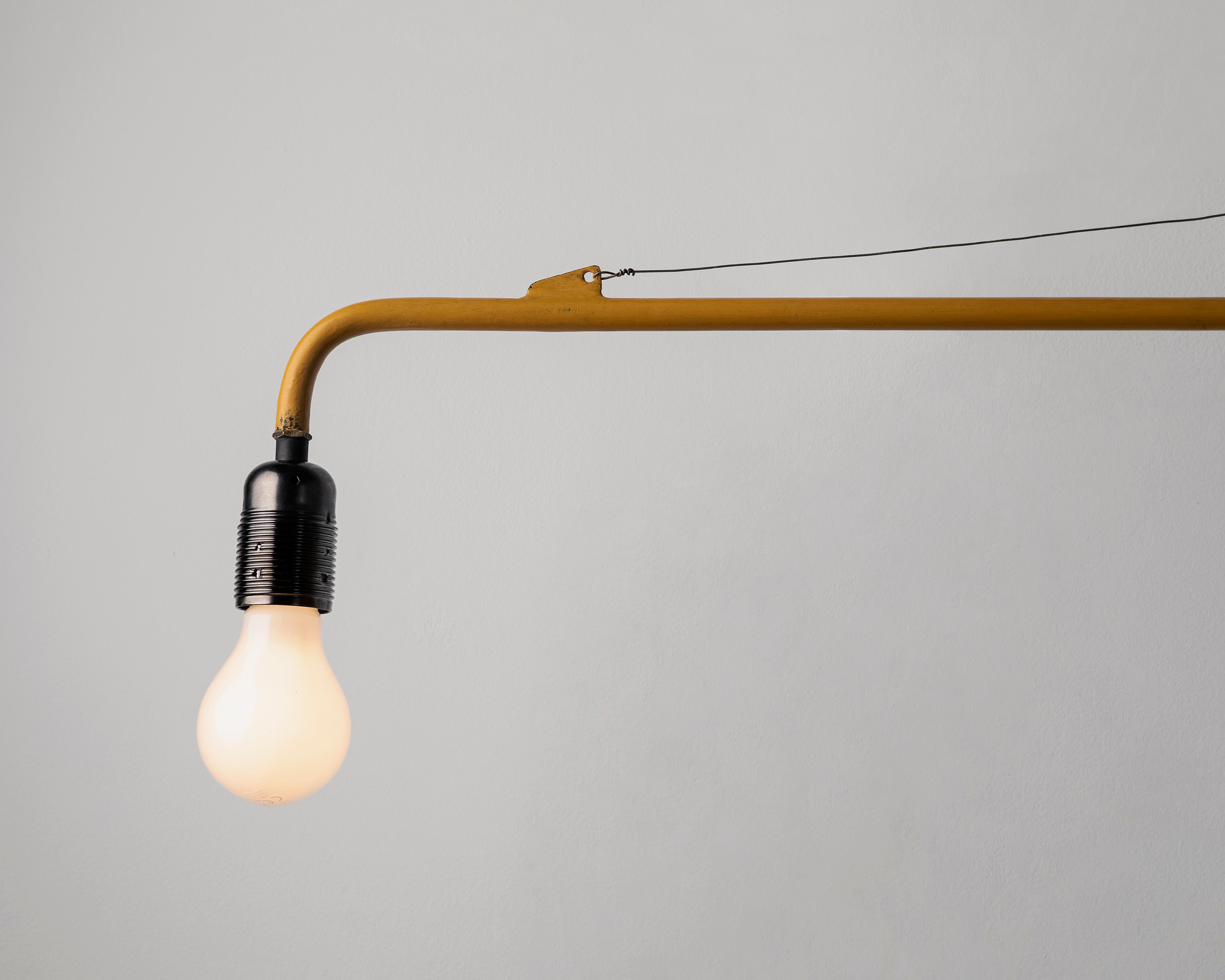 Mid-Century 1959 Vintage Jean Prouvé 'Petite Potence' Wall Lamp (Yellow) For Sale 3