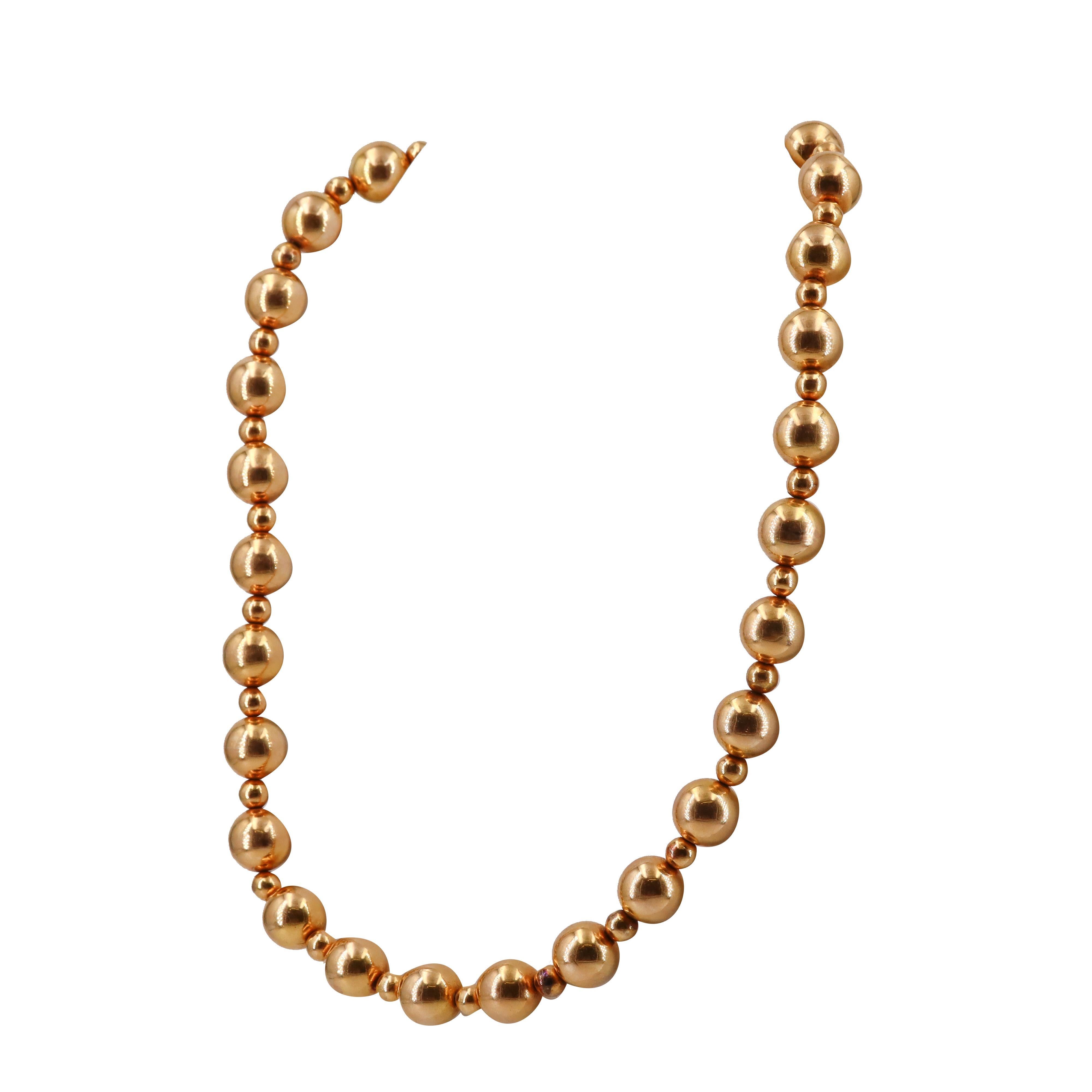 Chaîne collier boules du milieu du siècle 1960 en or jaune 18 carats Excellent état - En vente à Aventura, FL
