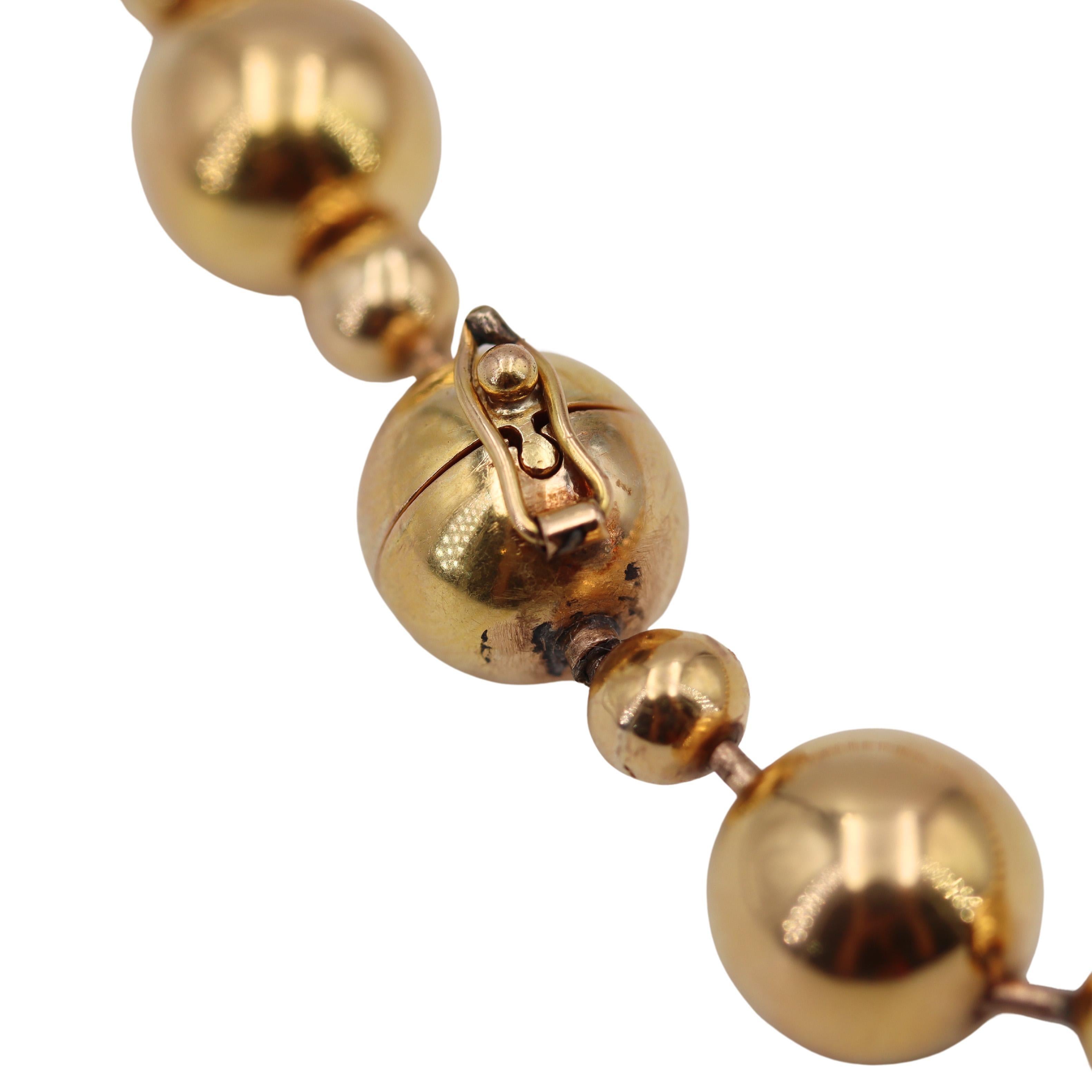 Chaîne collier boules du milieu du siècle 1960 en or jaune 18 carats en vente 2