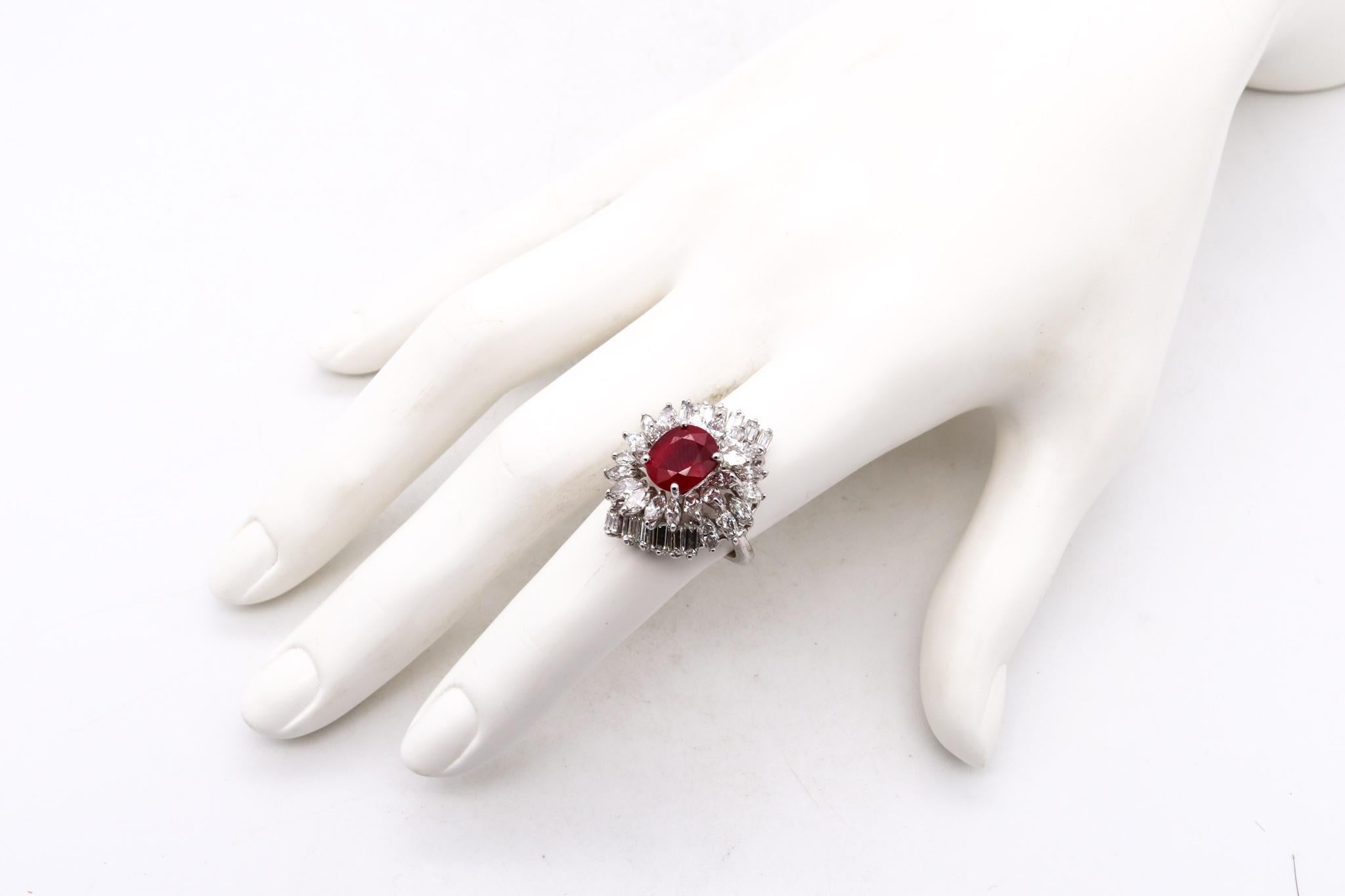 Modernist Mid Century 1960 Cluster Cocktail Ring 14Kt Gold 7.06 Cts In Diamonds Red Spinel