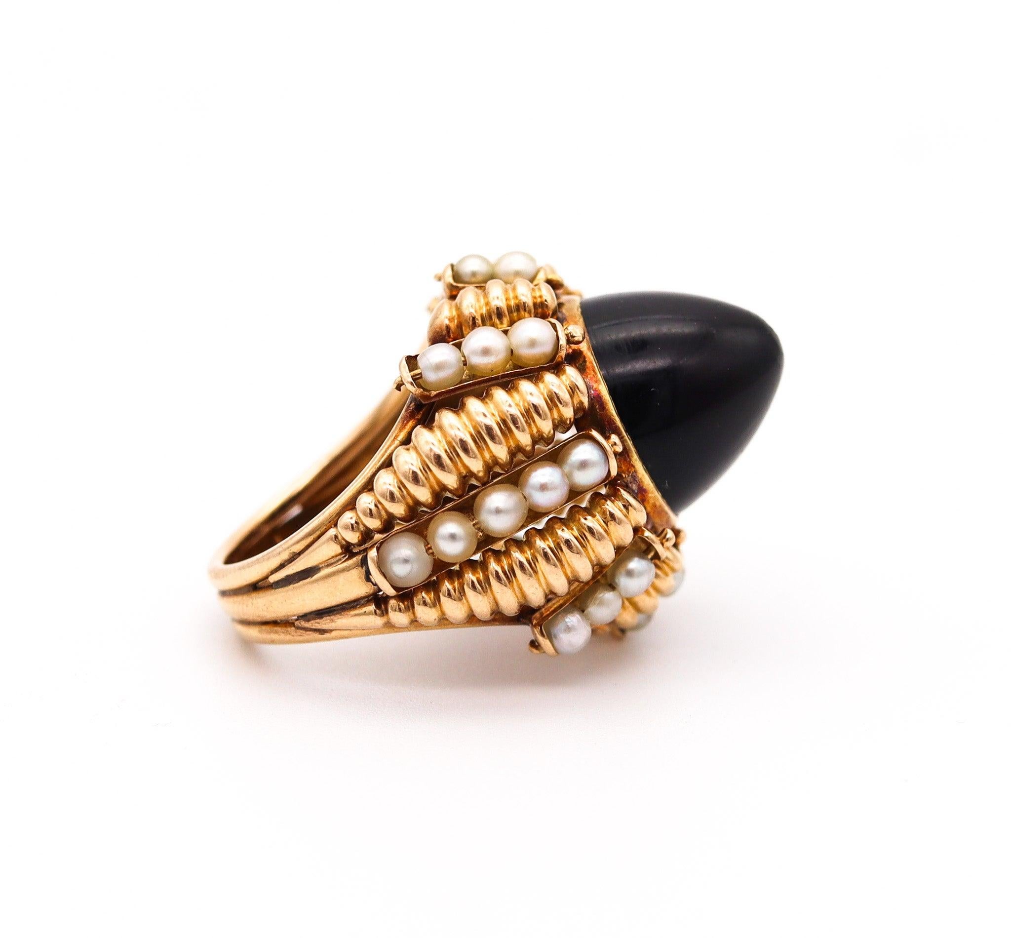Women's MID CENTURY 1960 Italian Modernist Cluster Ring In 18Kt Yellow Gold With Pearls For Sale