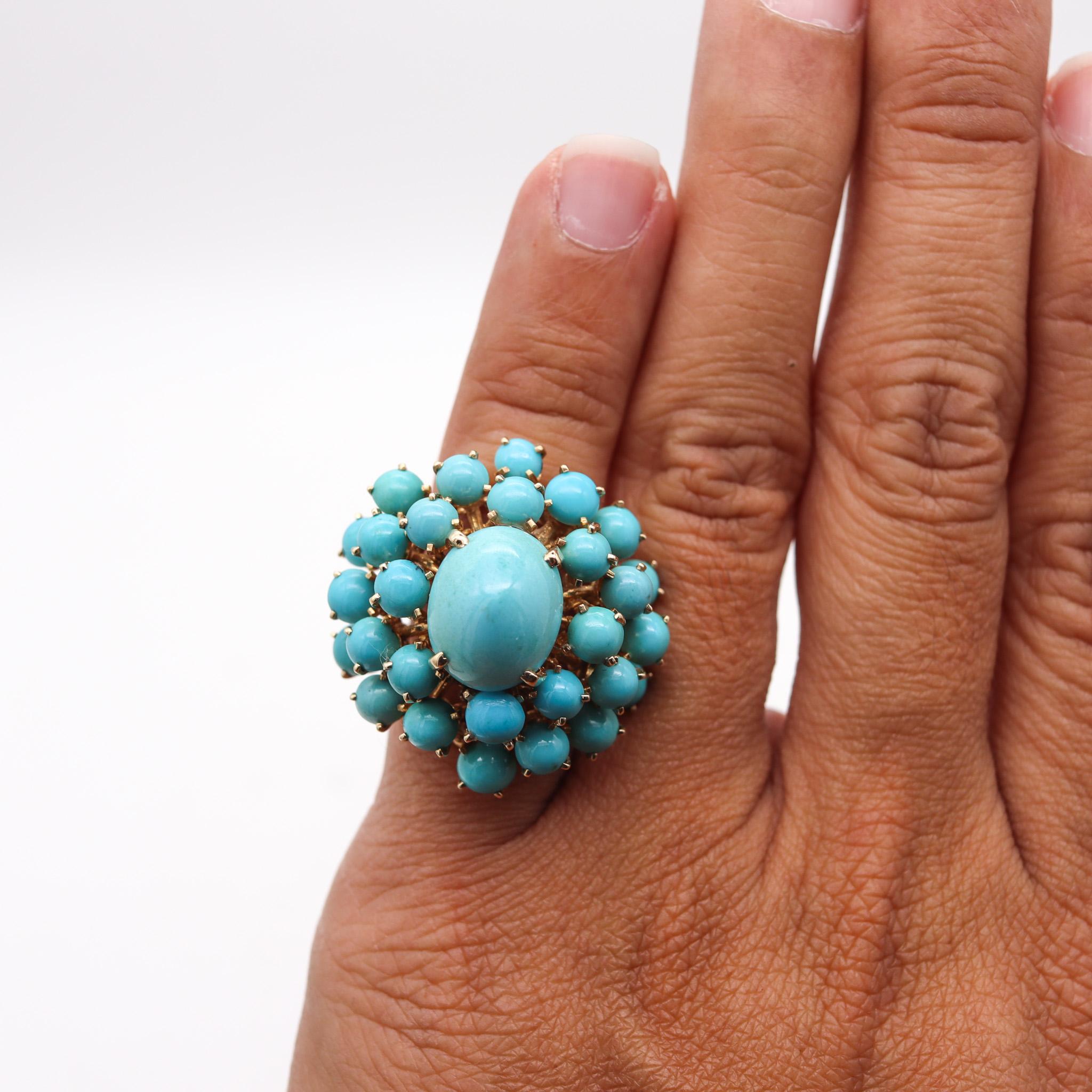 Mid Century 1960 Modernist Cluster Ring In 14Kt Gold With 25.56 Ctw In Turquoise For Sale 2