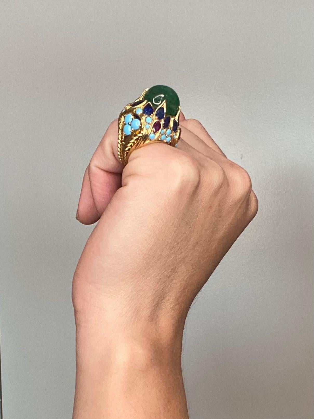 Modernist Mid Century 1960 Mughal Tutti Frutti Cocktail Ring 18Kt Gold with 33.68 Cts Gems For Sale