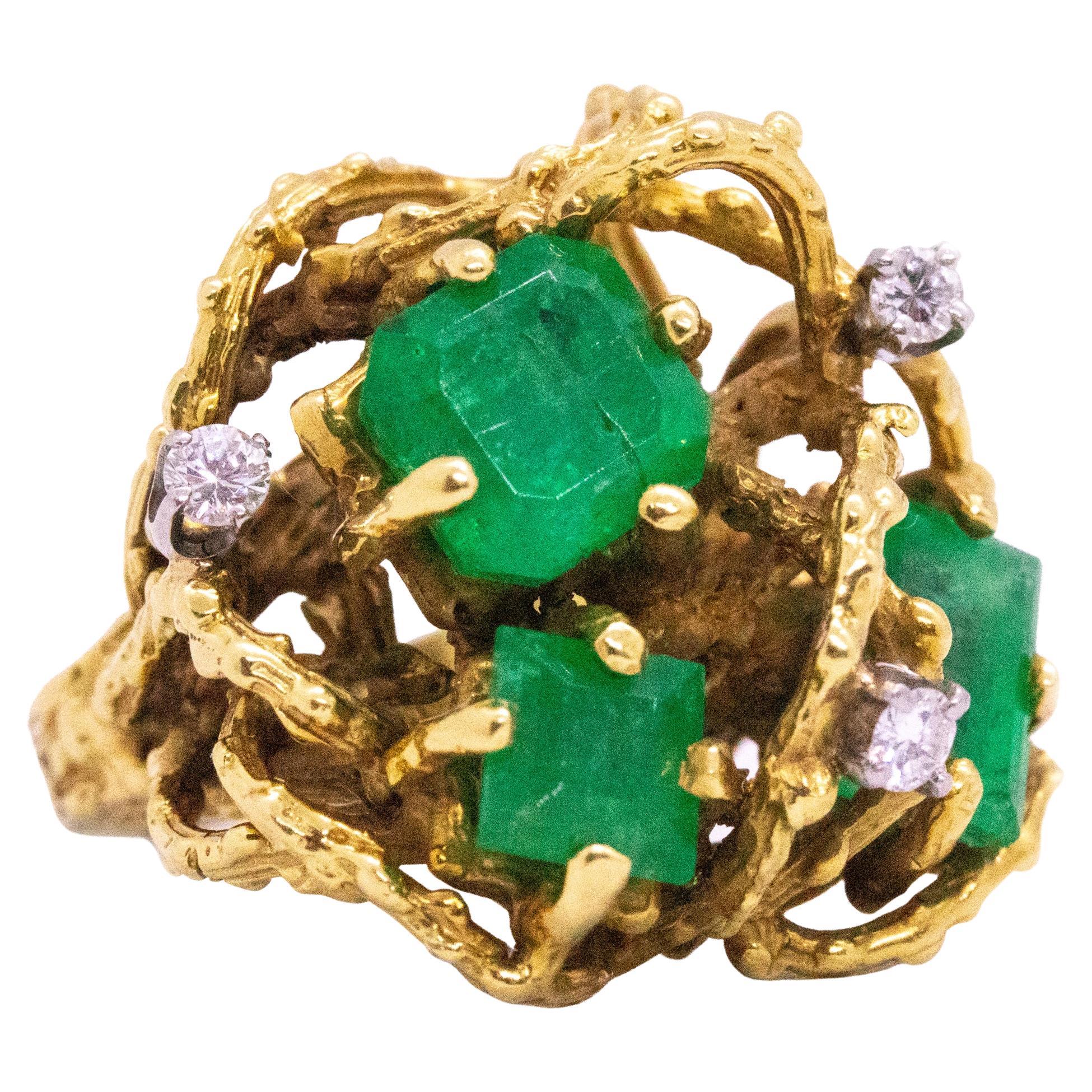 Mid Century 1960 Retro Organic Ring In 18Kt Yellow Gold 5.05 Cts Emerald Diamond