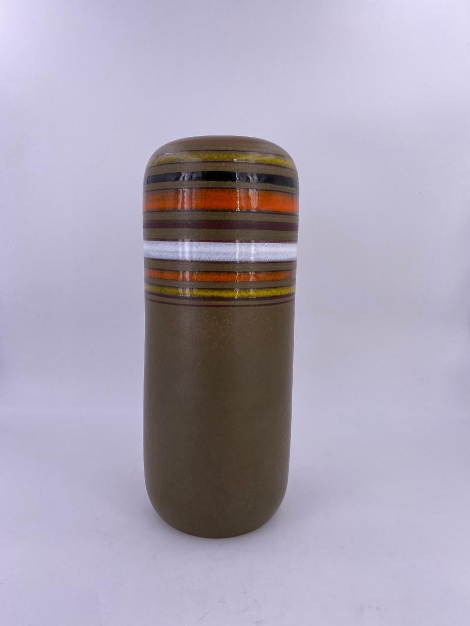 Hand-Crafted Midcentury 1960 Rosenthal Netter Striped Ceramic Vase for Bitossi, Italy For Sale