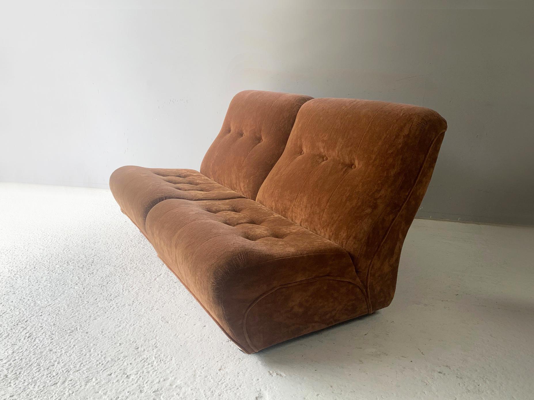 The price listed is for 1 sofa (2 armchairs).
Happy to sell individually. Price on request.

Pair of armless sofas that sit together to make a sofa, or can be used individually. Produced by Schreiber furniture in the 1960’s. The upholstery is