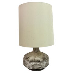 Keramik-Tischlampe aus der Mitte der 1960er Jahre in gesprenkelter Ausführung