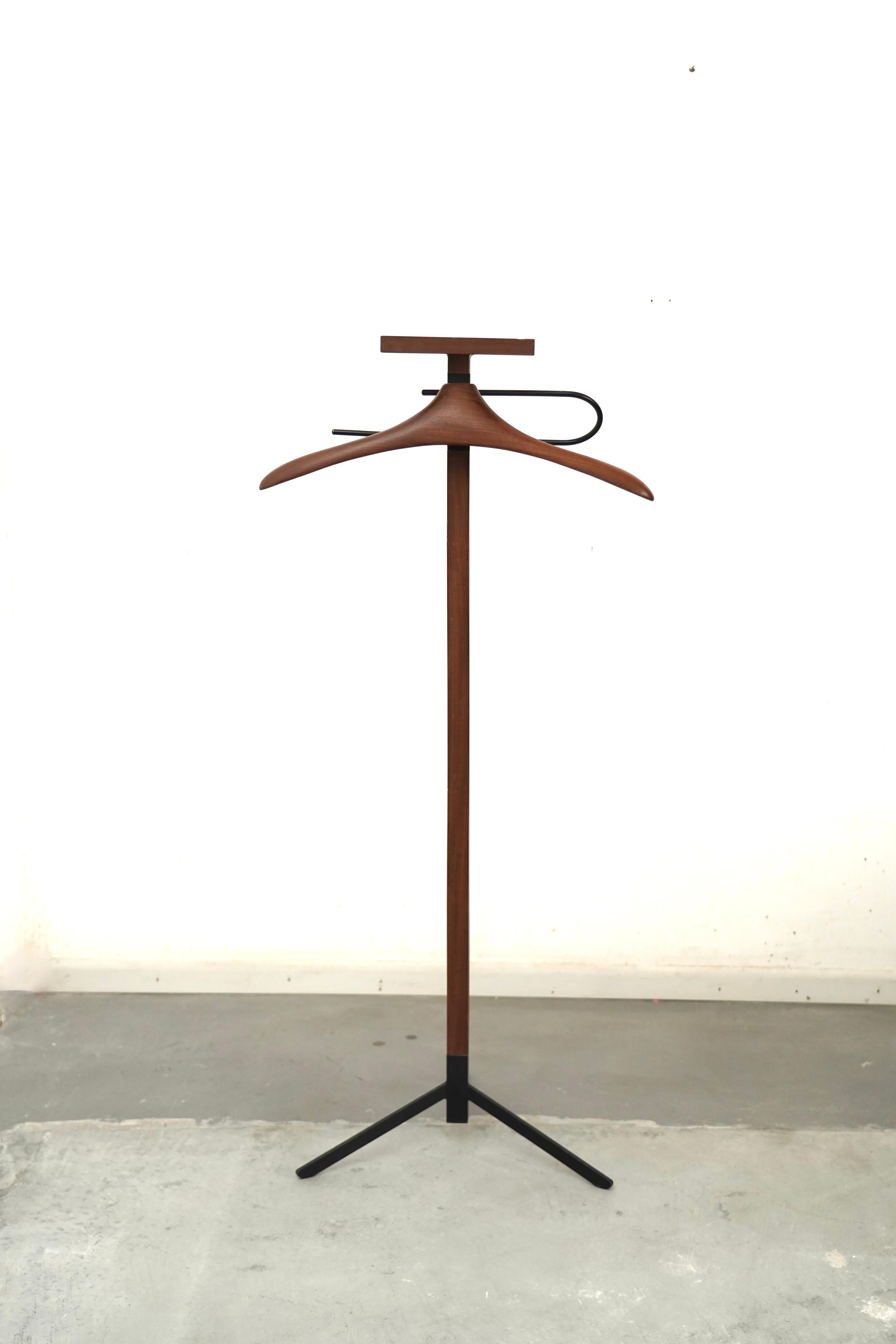 Mid Century 1960s Danish Modern Teak & Metal Standing Valet Pants Jacket 1