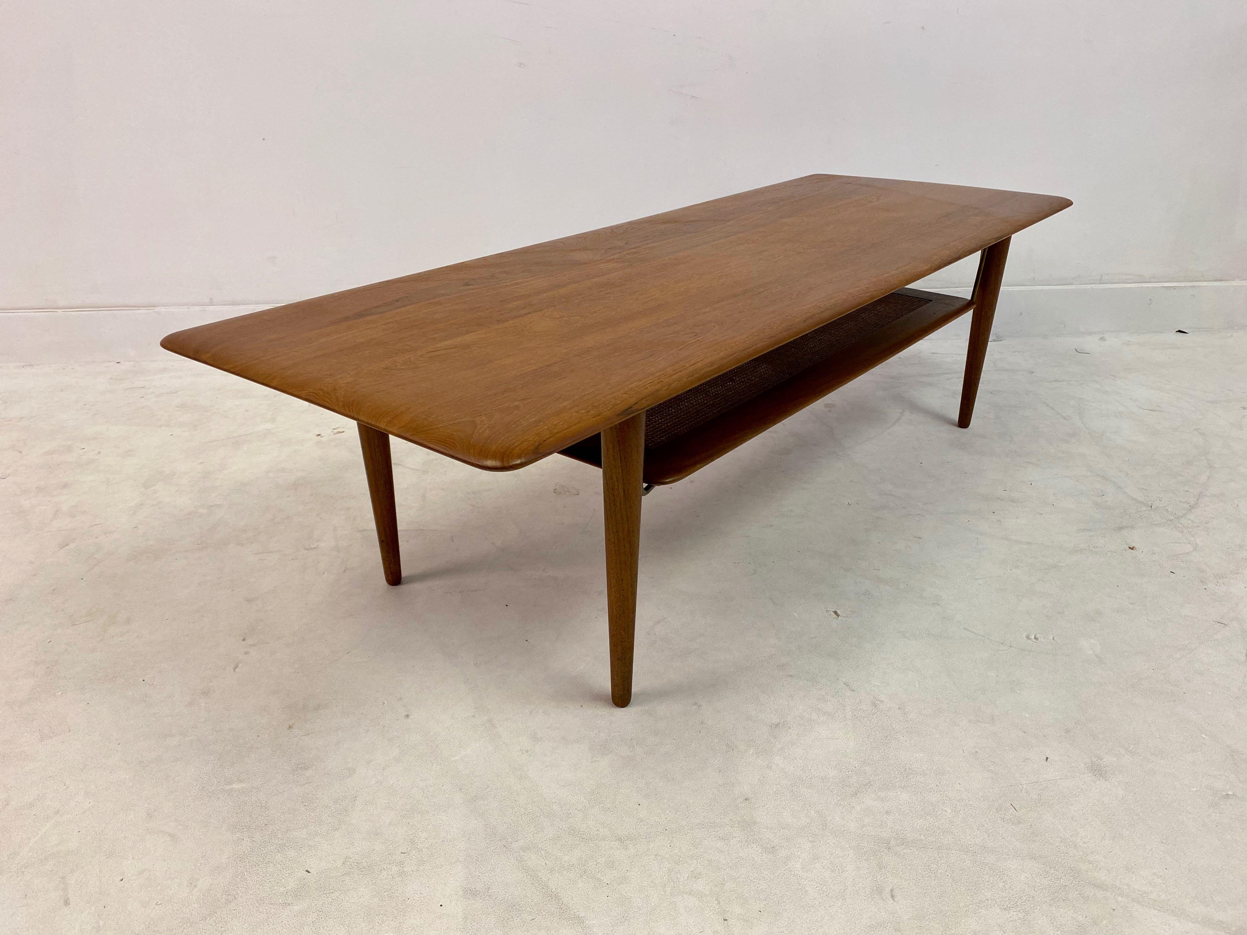 Midcentury 1960s Danish Teak Coffee Table by Peter Hvidt and Orla Molgaard 3