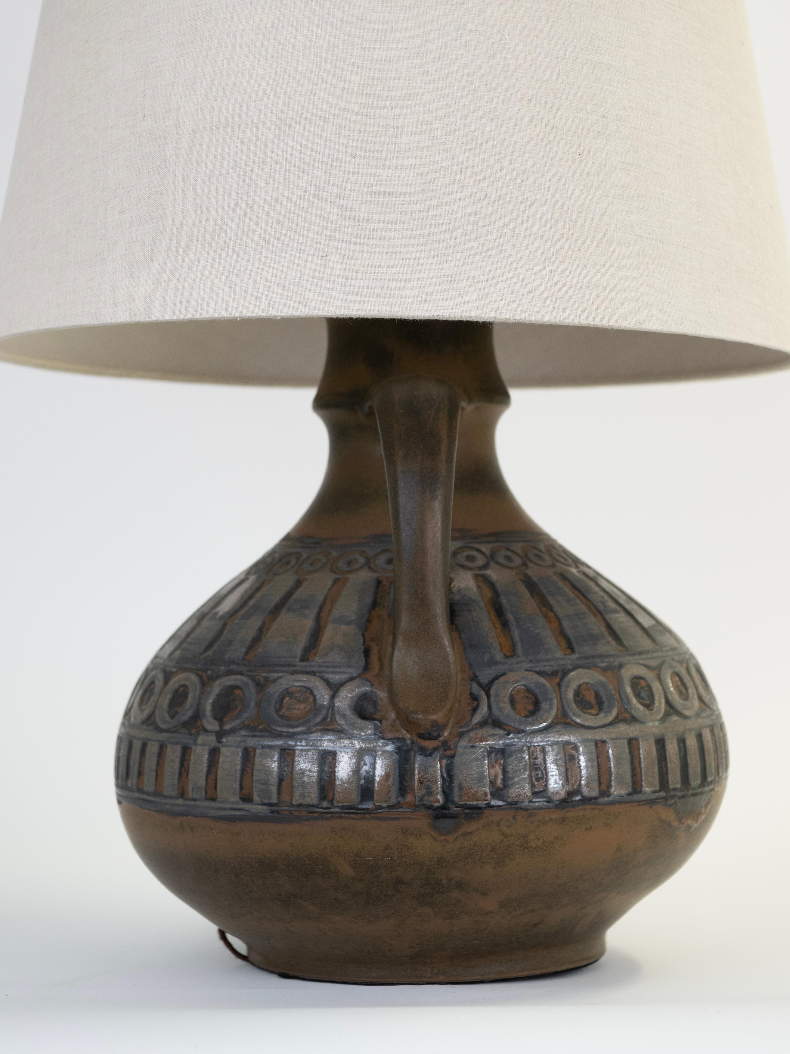 Ceramica Lampada in ceramica fatta a mano tedesca di metà secolo (anni '60) in vendita