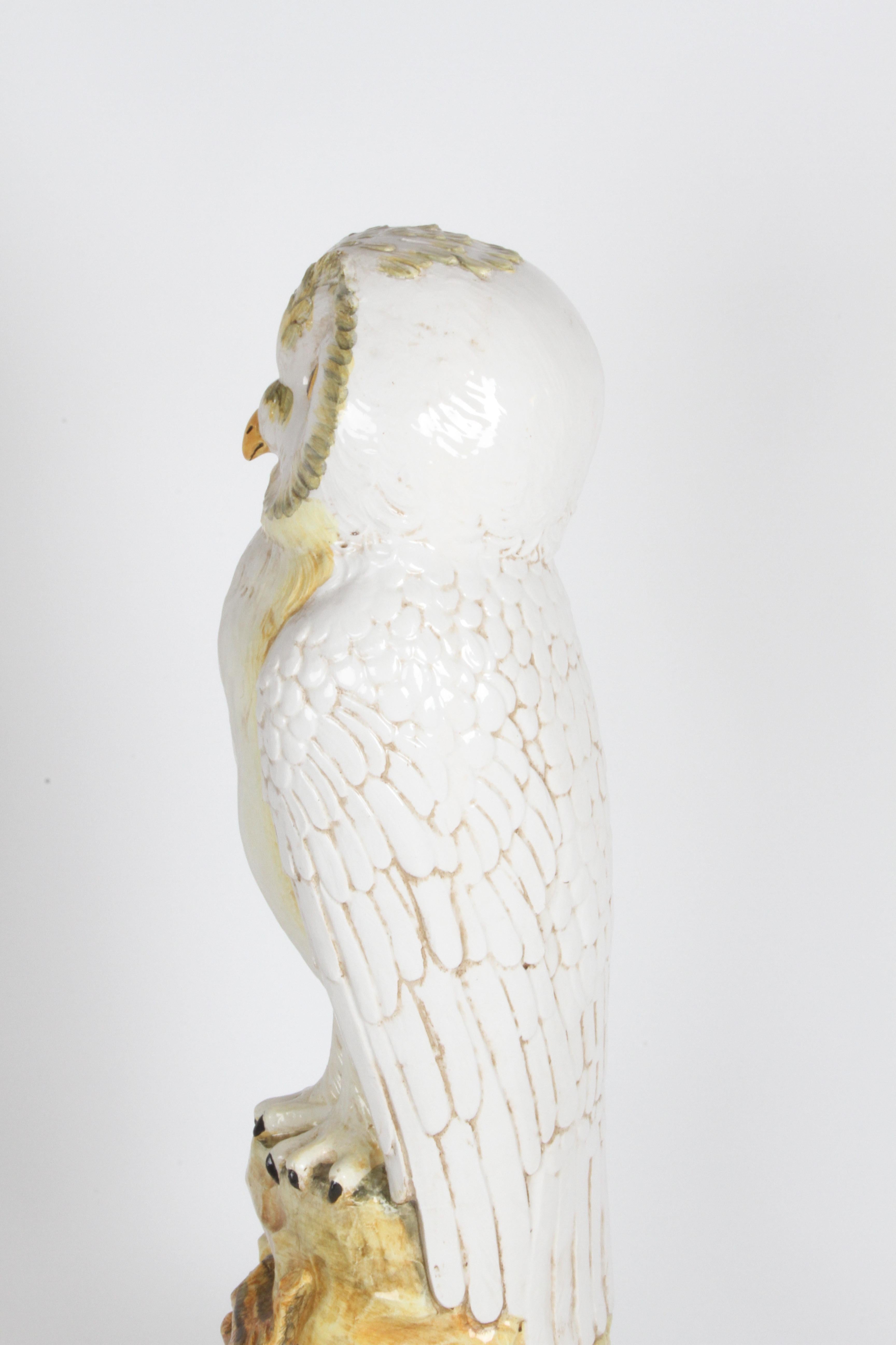 Mid-Century 1960s Italian Majolica Terracotta Large Snow Owl Statue - Sculpture  For Sale 8