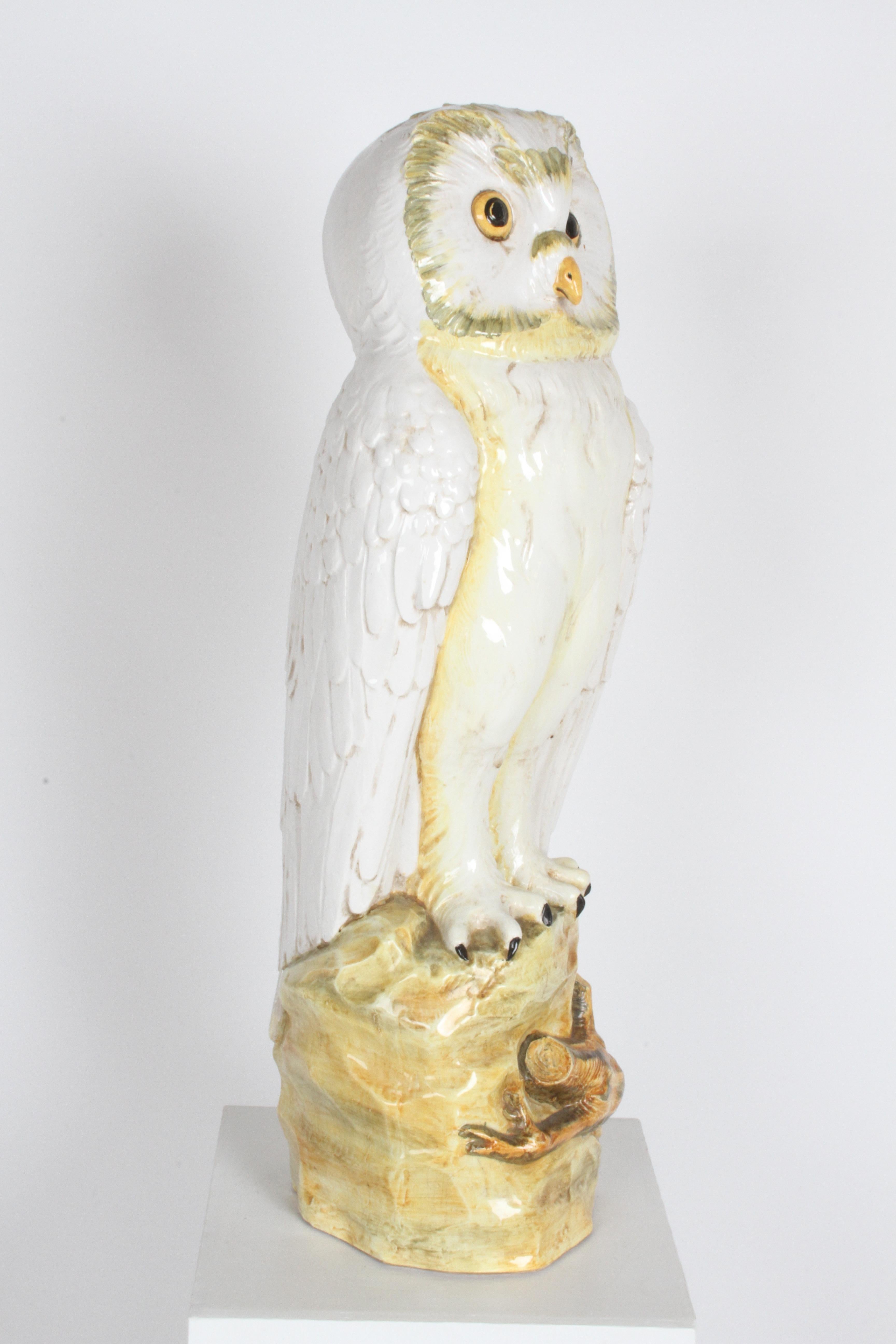 Glazed Mid-Century 1960s Italian Majolica Terracotta Large Snow Owl Statue - Sculpture  For Sale
