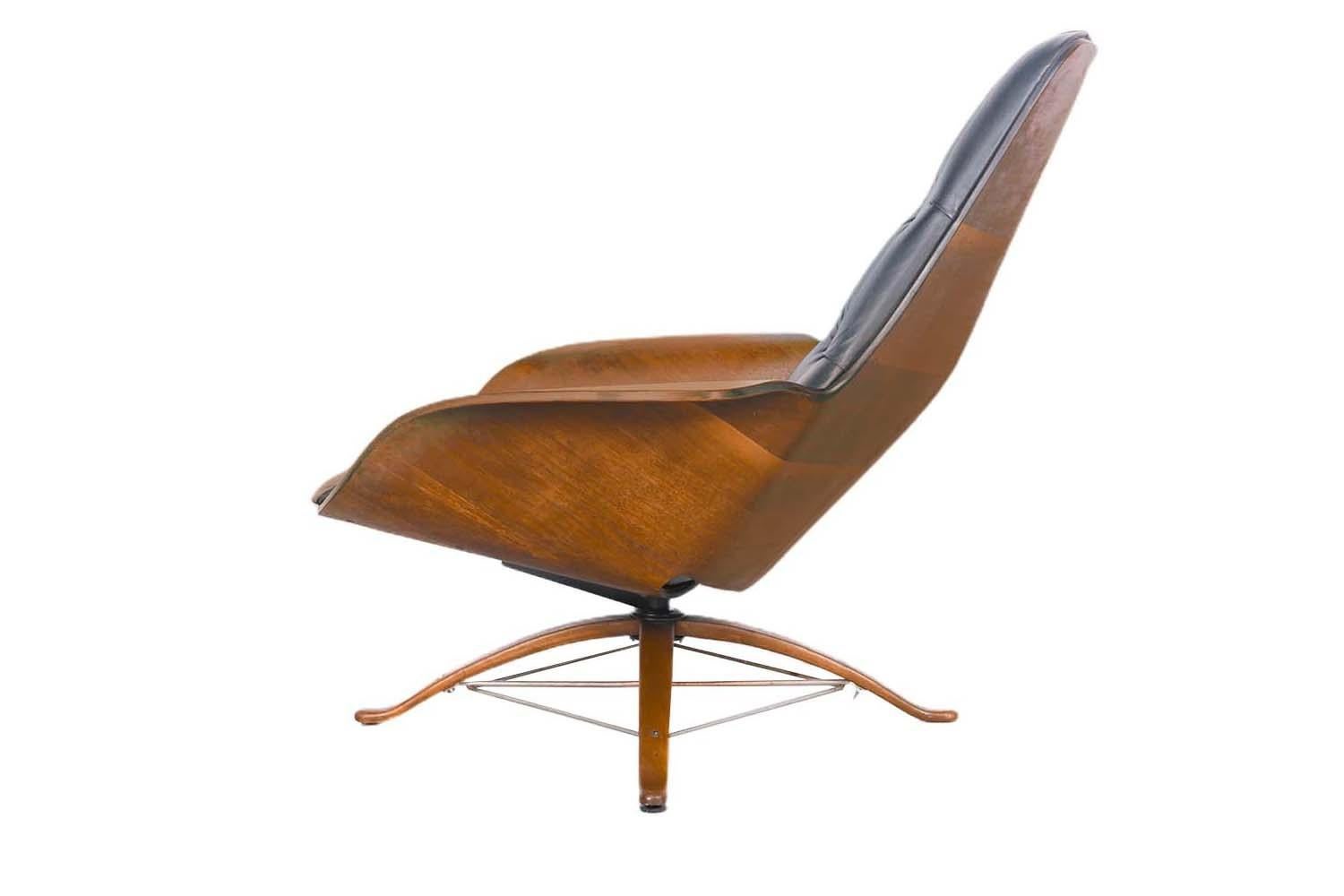 Mid-20th Century Mid Century 1960s Plycraft Mr. Chair Lounge Chair George Mulhauser For Sale