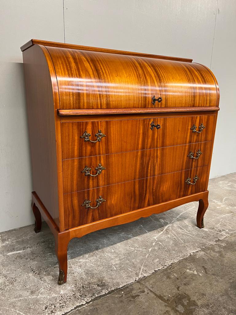 Scandi Roll Top Büro-/Schreibtisch aus Teakholz von Egon Ostergaard, Mitte des Jahrhunderts 1960er Jahre (Moderne der Mitte des Jahrhunderts) im Angebot