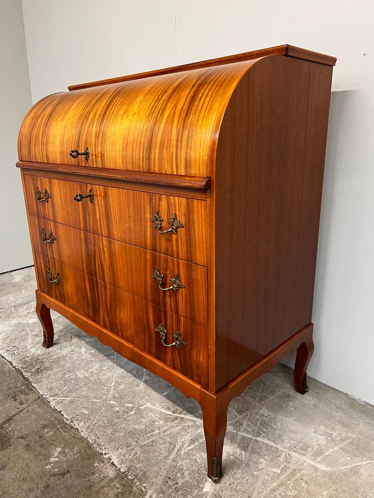 Scandi Roll Top Büro-/Schreibtisch aus Teakholz von Egon Ostergaard, Mitte des Jahrhunderts 1960er Jahre (20. Jahrhundert) im Angebot