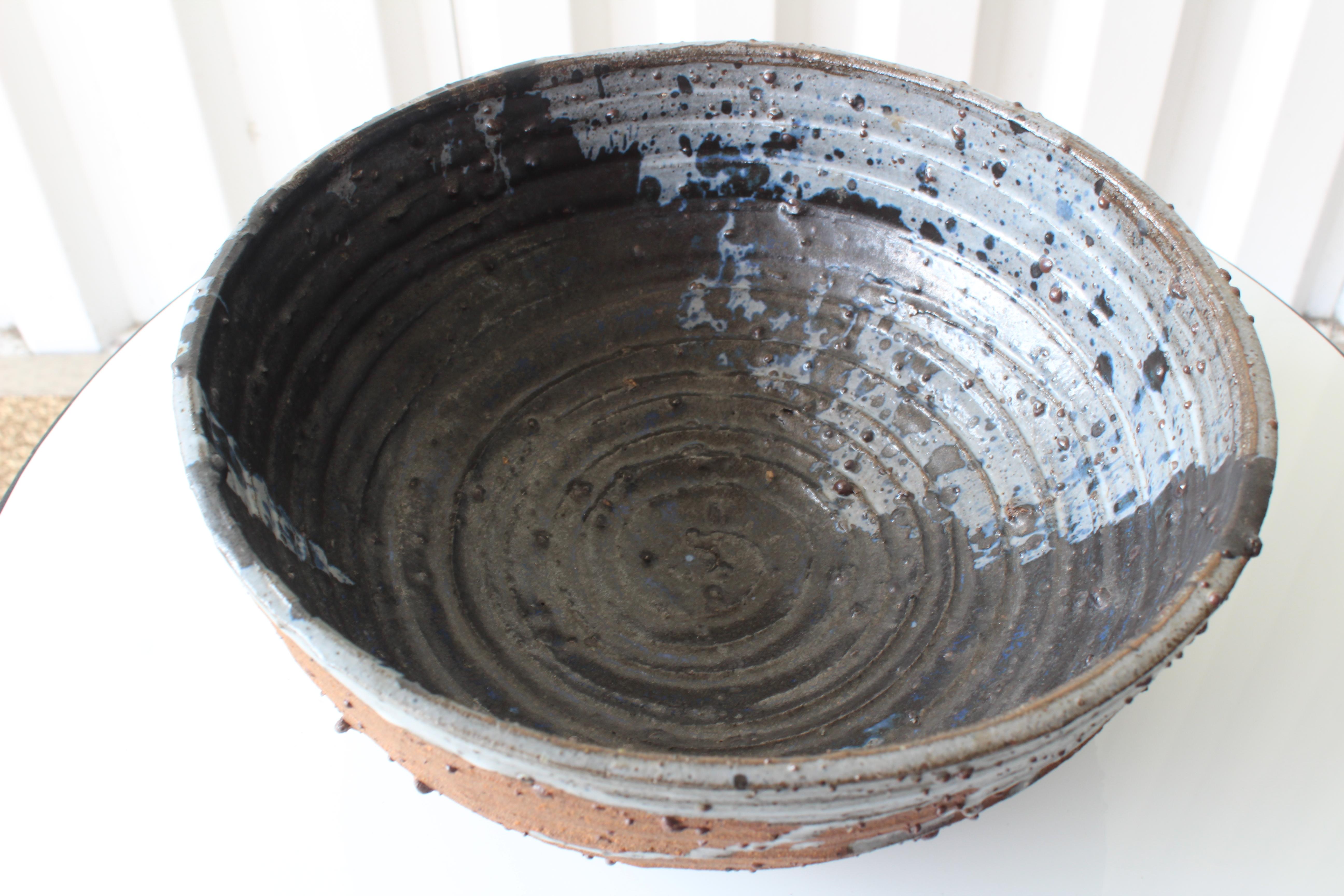 Mid Century 1960s Studio Pottery Bowl by Joel Edwards In Excellent Condition In Los Angeles, CA