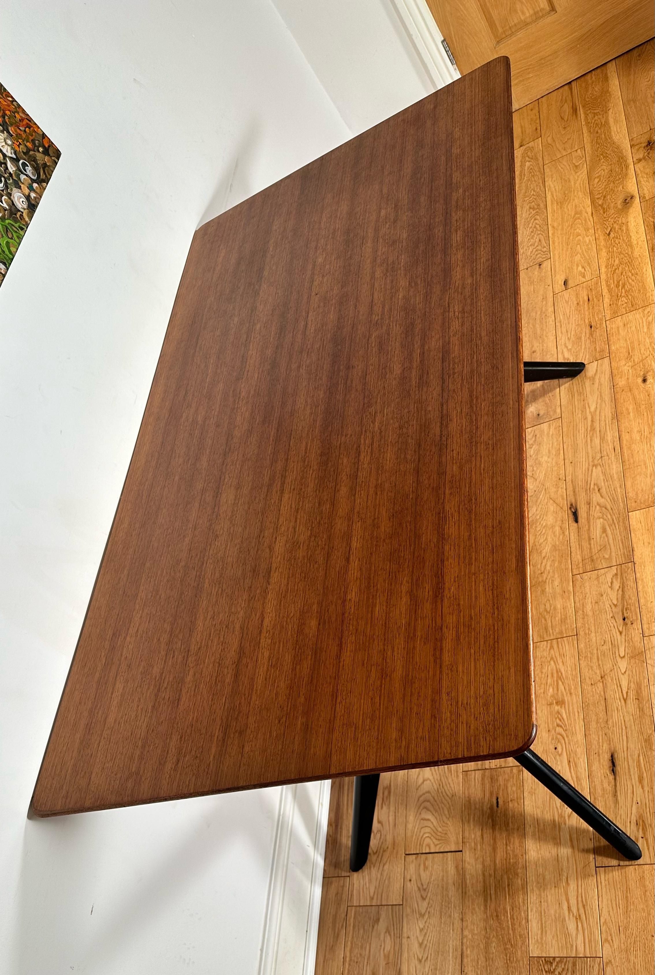 Mid-Century Modern Mid Century 1960’s Teak and Beech Dining ‘Helicopter’ Table by E Gomme G Plan For Sale