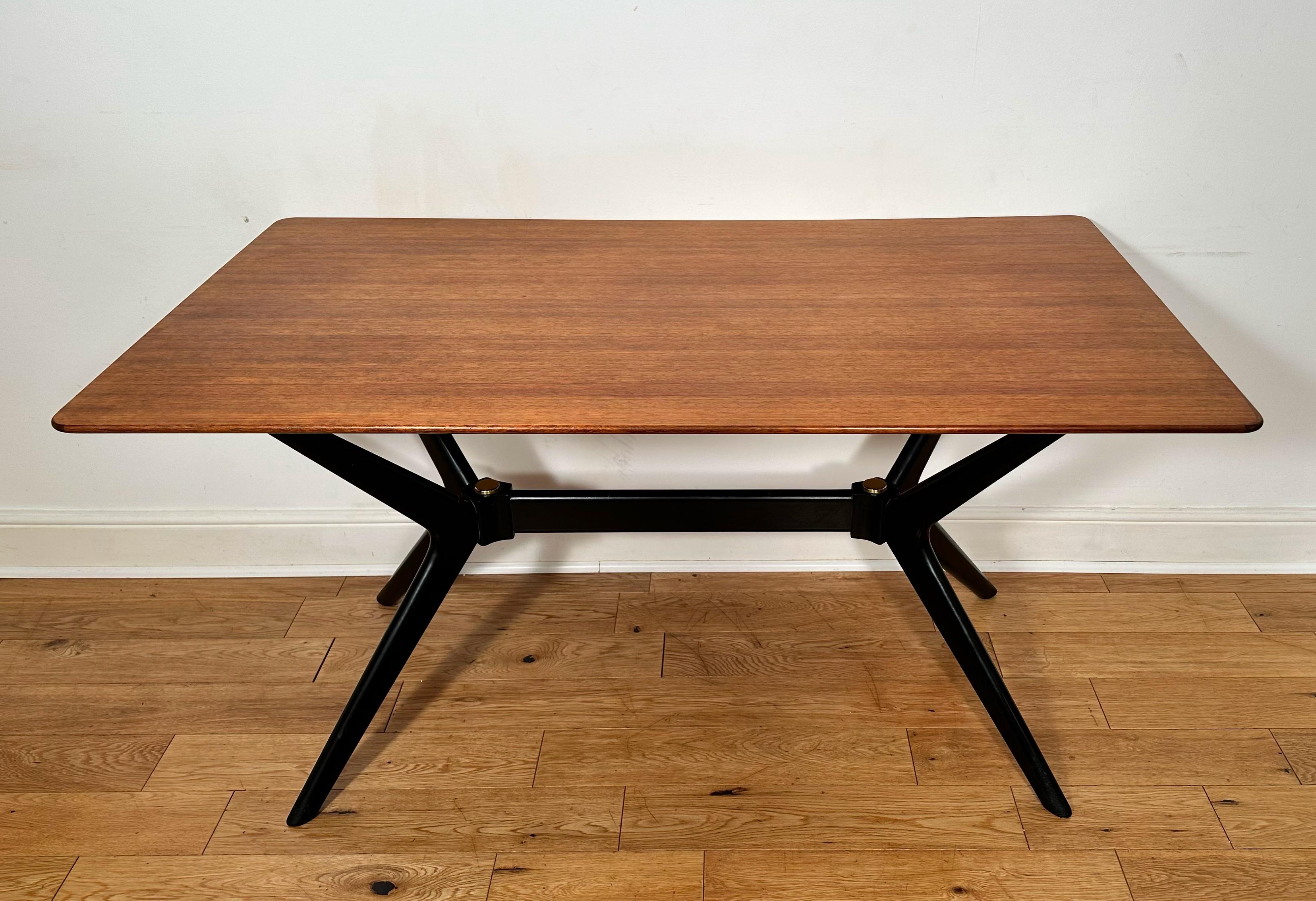 Mid Century 1960’s Teak and Beech Dining ‘Helicopter’ Table by E Gomme G Plan For Sale 1
