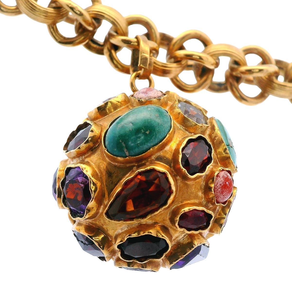 Mid-century 1970 Italian 18kt Gold Etruscan Revival Charm Bracelet In Excellent Condition For Sale In Aventura, FL