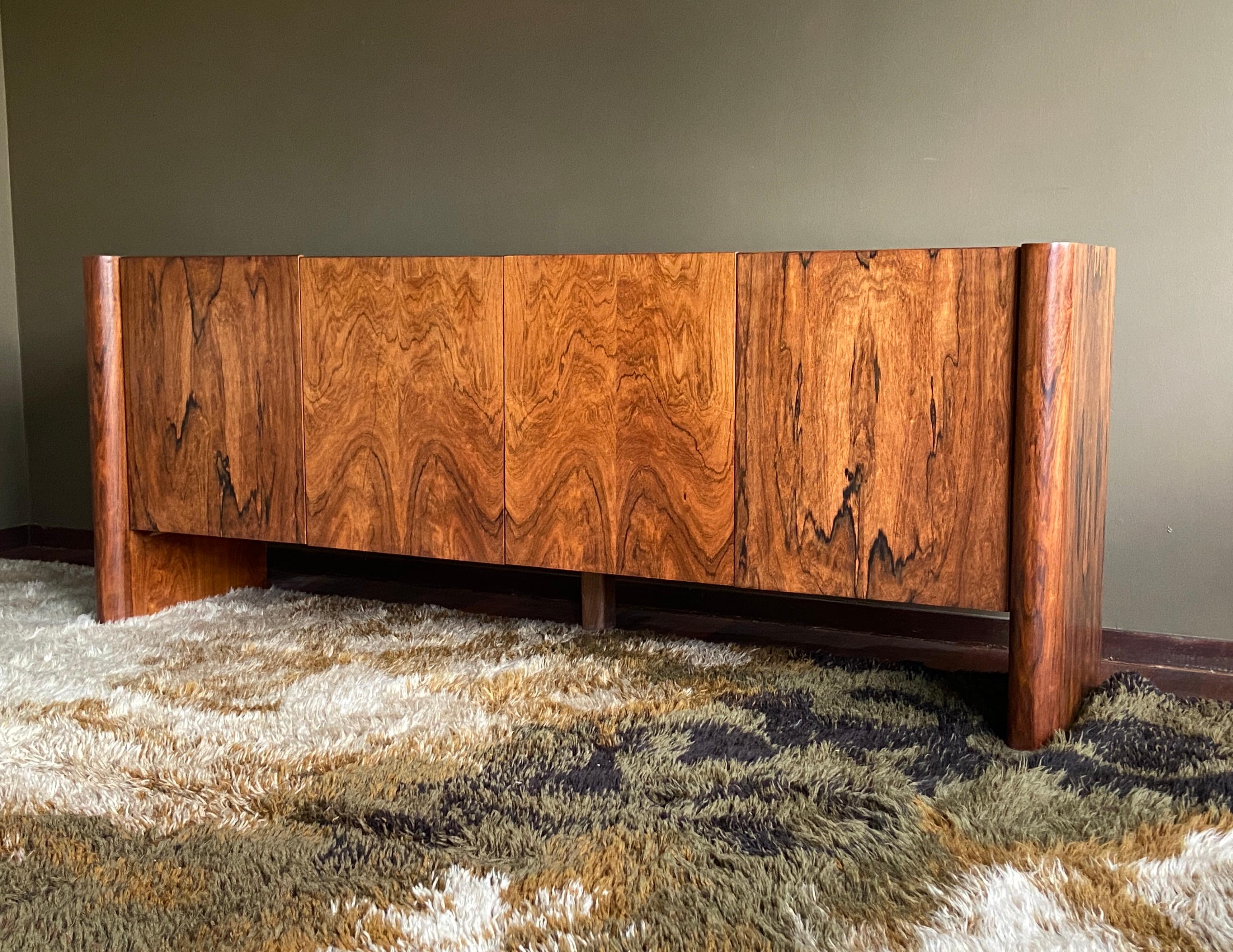 Americano Credenza in legno esotico di metà secolo 1970 di Werner Kanner in vendita