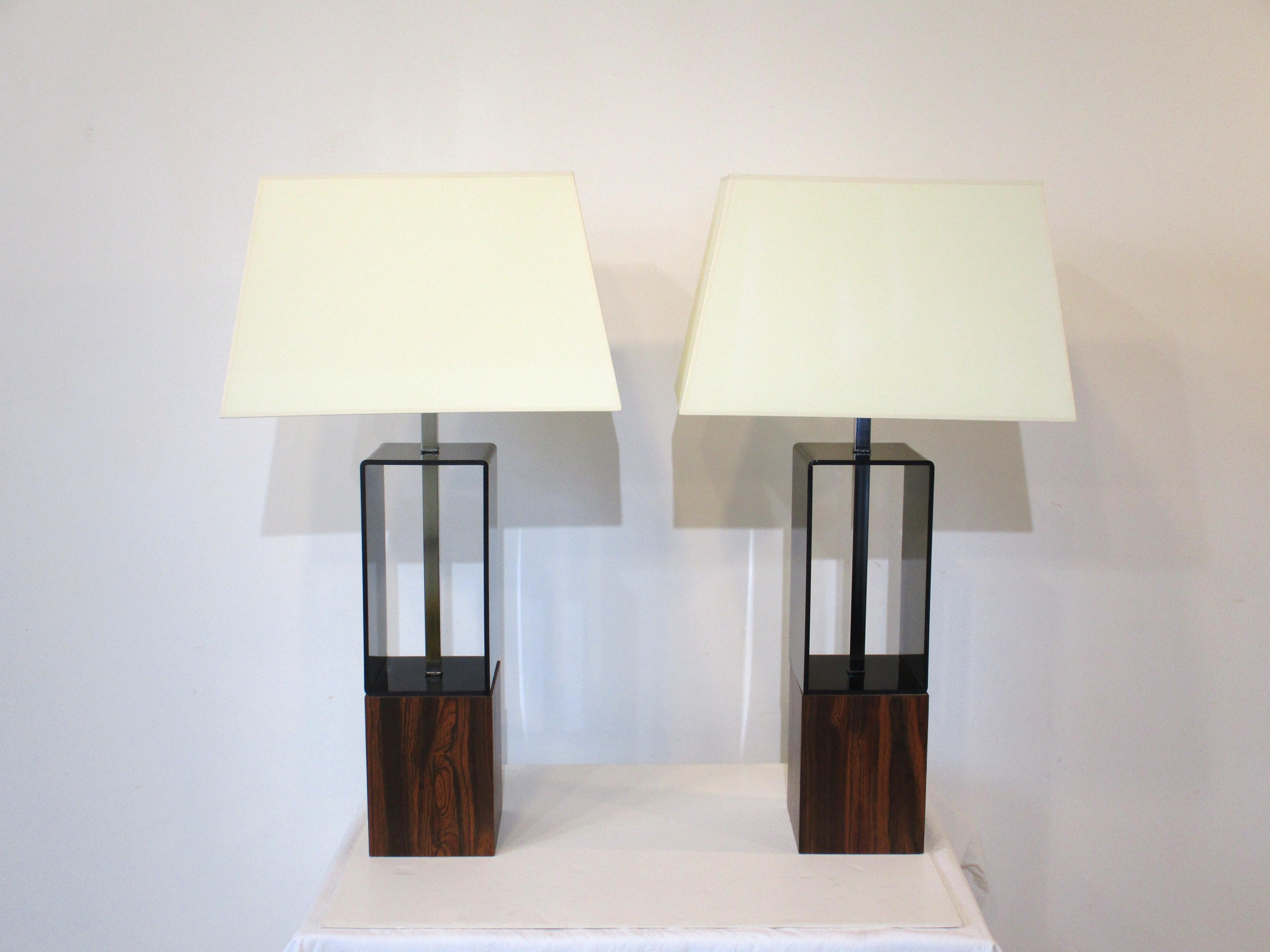 Mid Century 1970's Faux Rosewood / Lucite Table lamps  For Sale 4