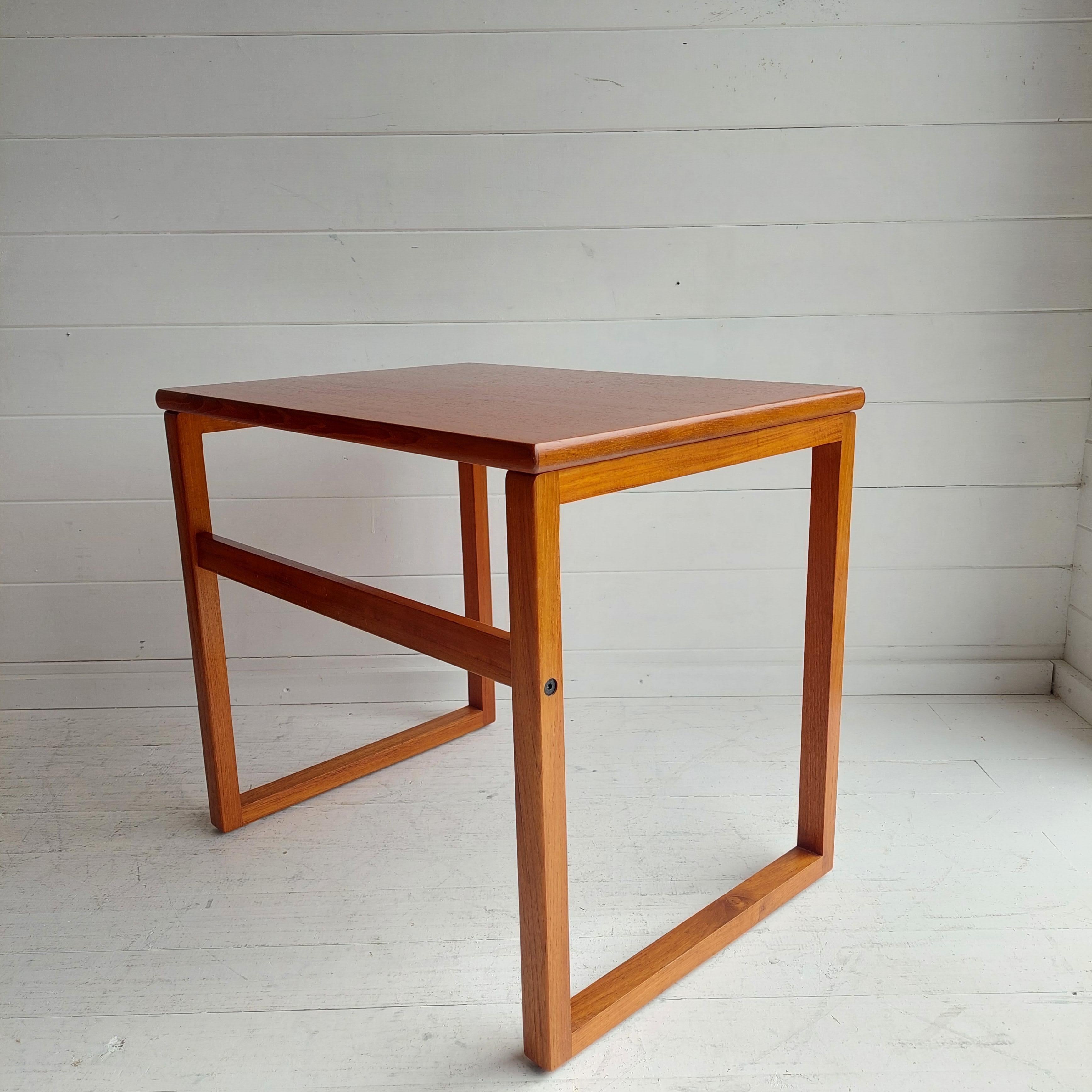 Midcentury 1970s Gplan Style Teak Side End Occasional Table 4