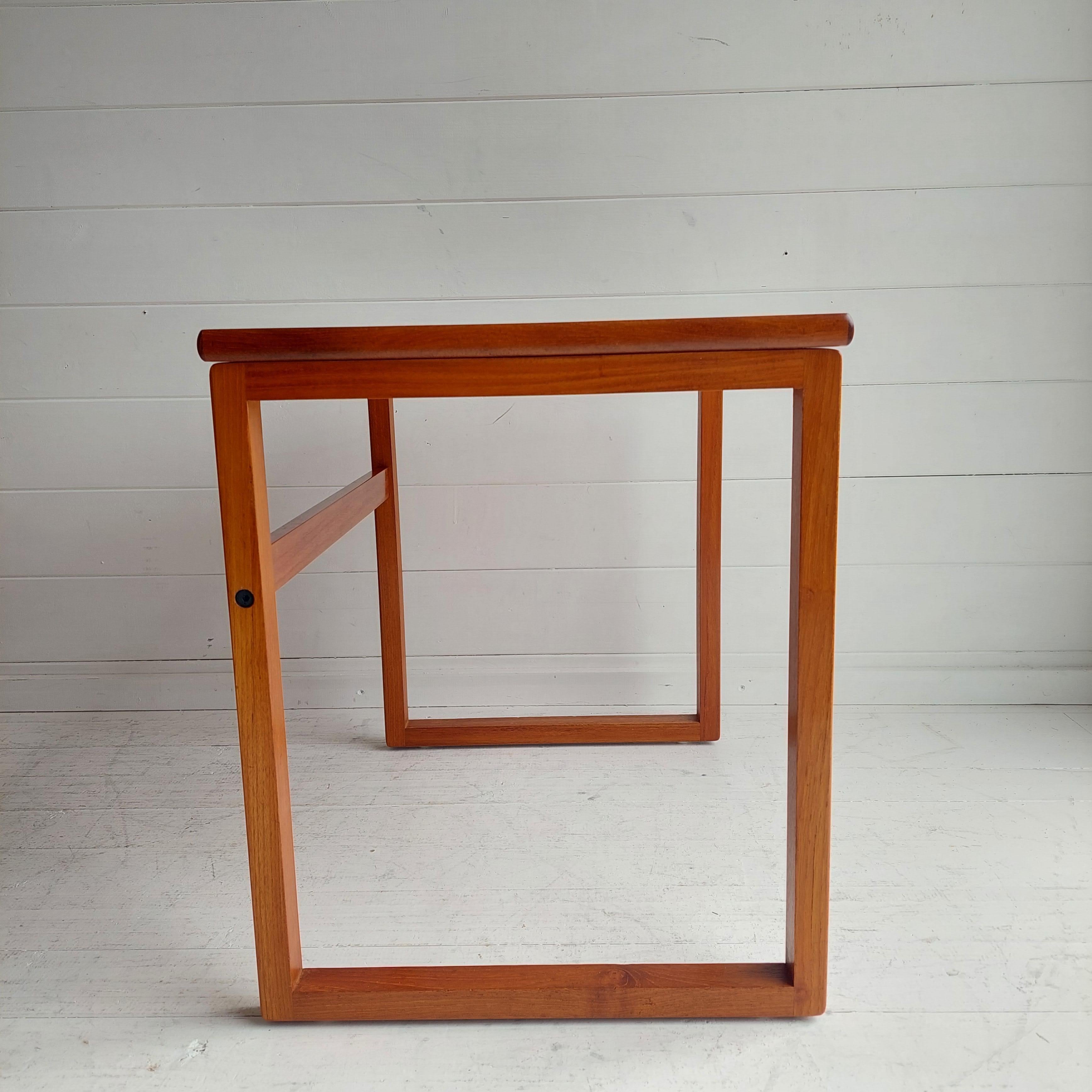 Midcentury 1970s Gplan Style Teak Side End Occasional Table 2