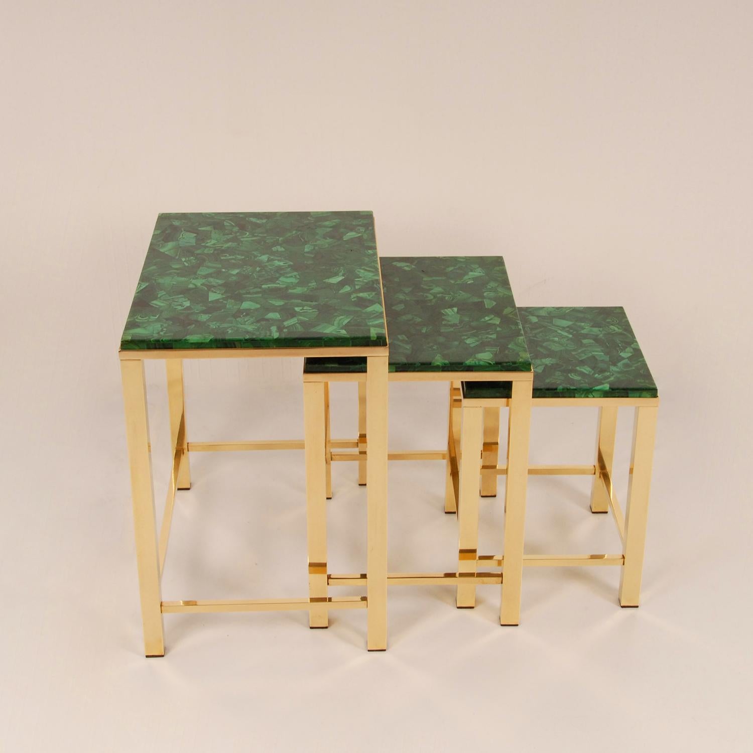 Vintage Malachite Marble Green Gold Gilded Brass End Nest Tables Coffee Table  For Sale 7