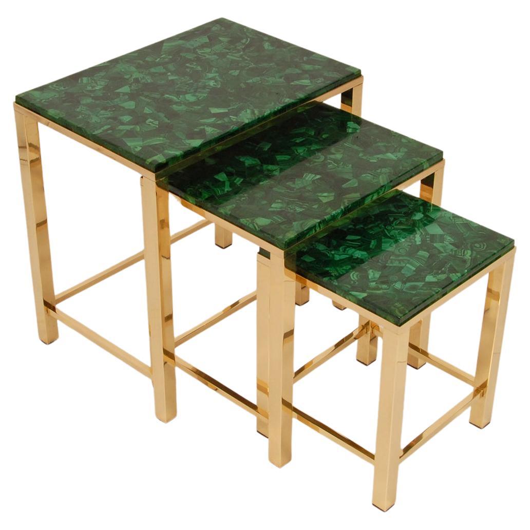 Mid-Century Modern malachtite and gilt brass nesting tables - set of 3
Material: Malachite, brass, gold plated
Style: Mid-Century Modern, Vintage, Hollywood Regency, Modernist
Origin: Europe, 1970s
Color: Gold and green
Condition: Good, very