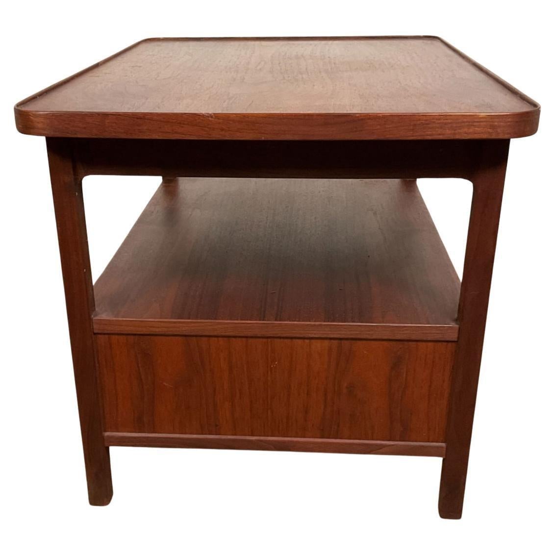 Mid-Century Modern Mid century 2 drawer walnut nightstand by Jack Cartwright for Founders For Sale