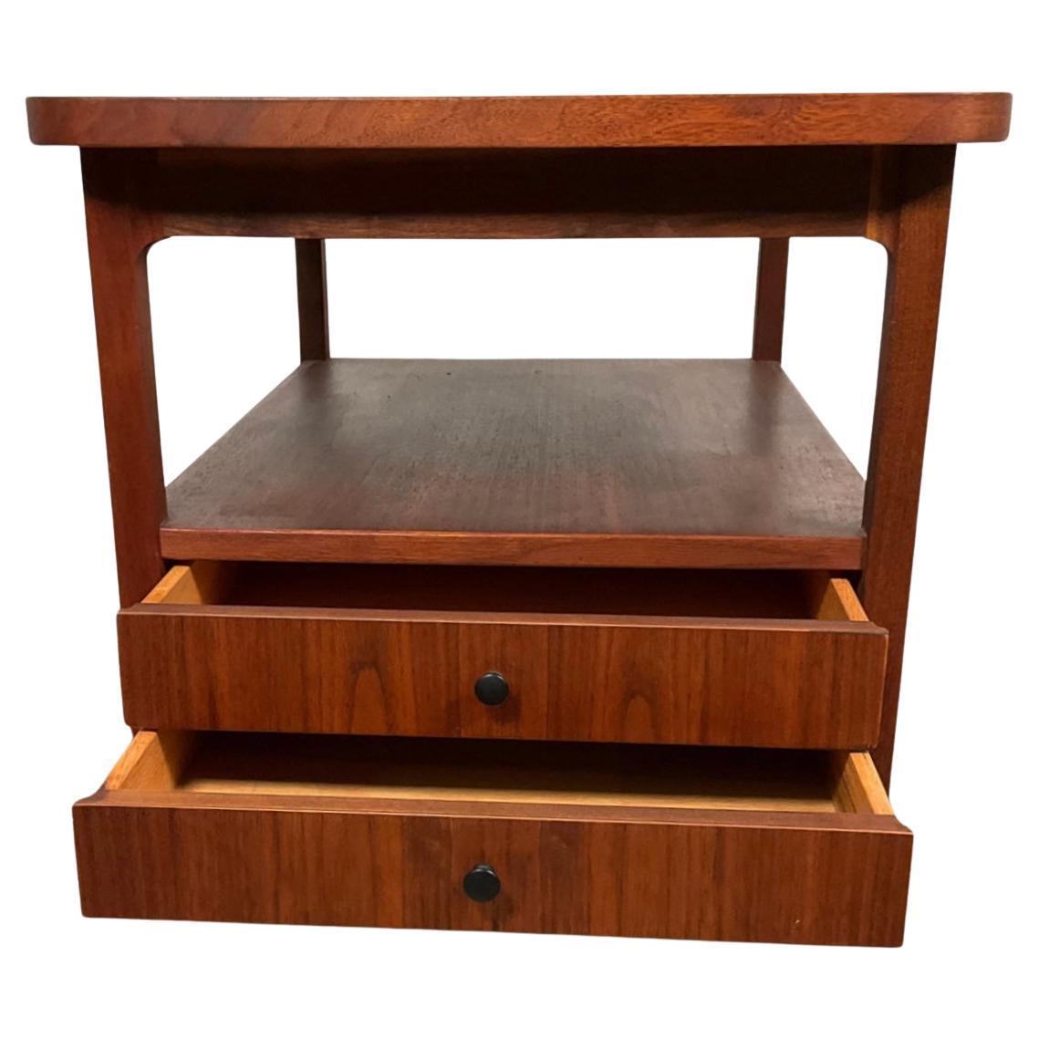 American Mid century 2 drawer walnut nightstand by Jack Cartwright for Founders For Sale