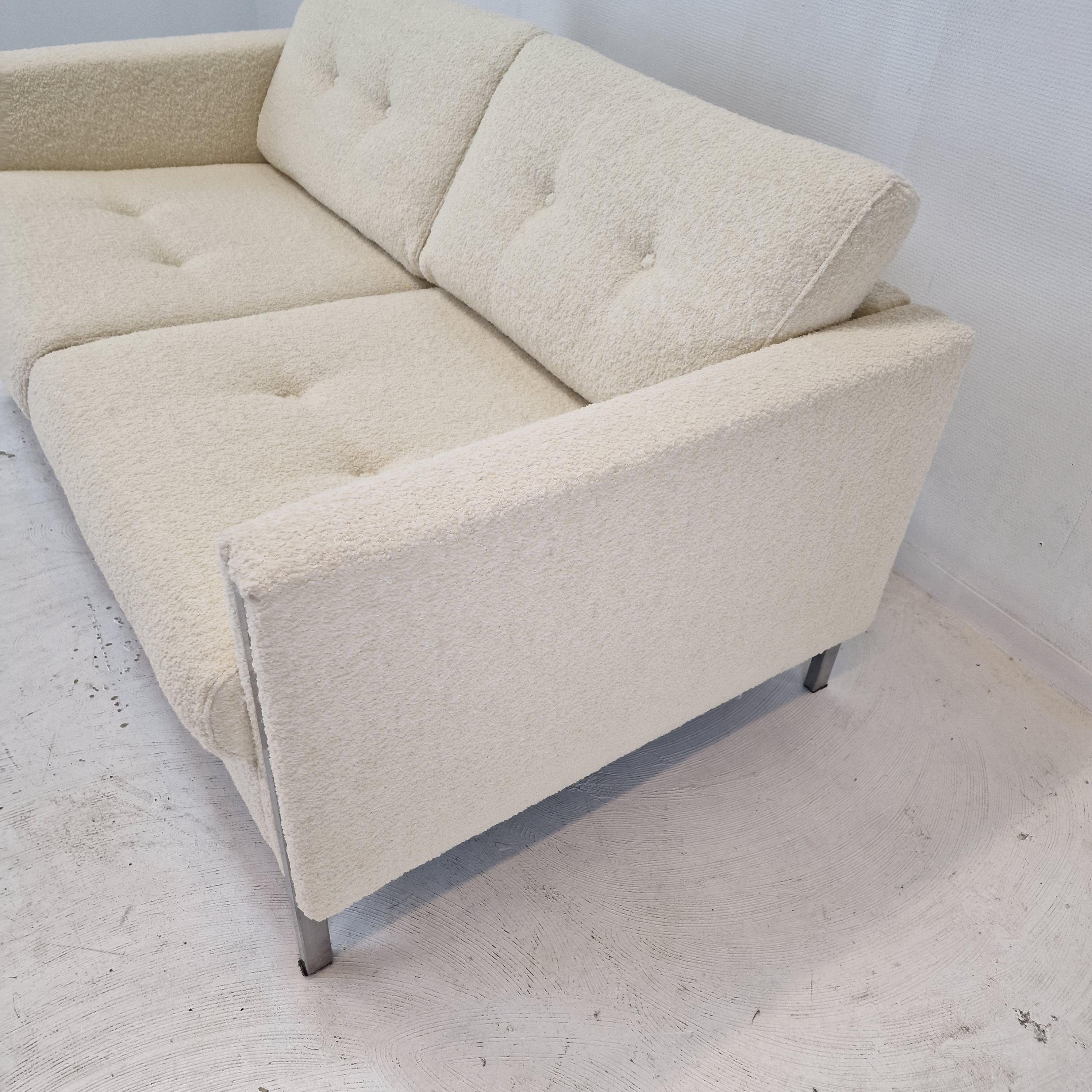 Midcentury 2-Seat Model 442 Sofa by Pierre Paulin for Artifort, 1960s For Sale 2