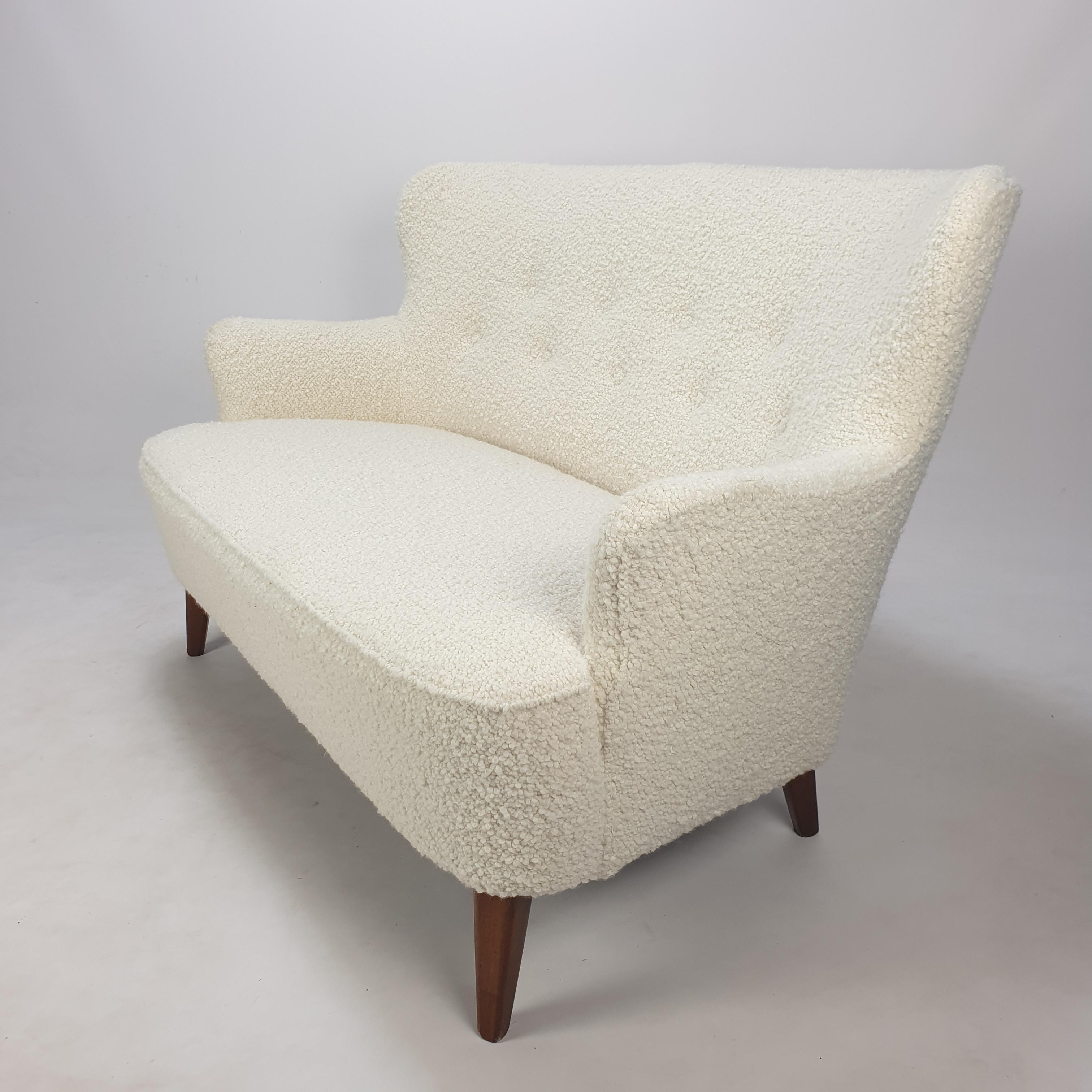 Mid Century 2-Seat Sofa by Theo Ruth for Artifort, 1950s For Sale 4