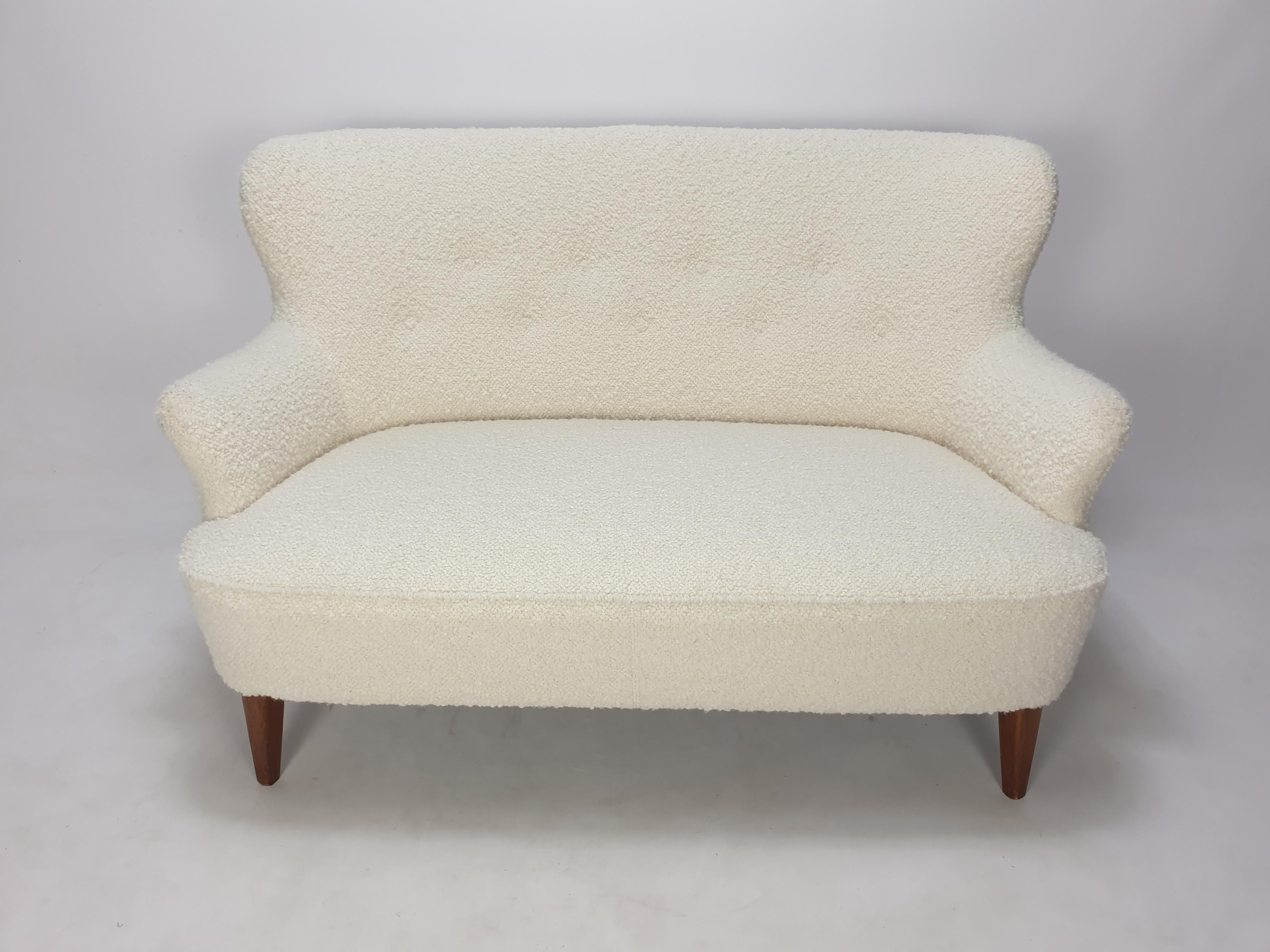 Dutch Mid Century 2-Seat Sofa by Theo Ruth for Artifort, 1950s For Sale