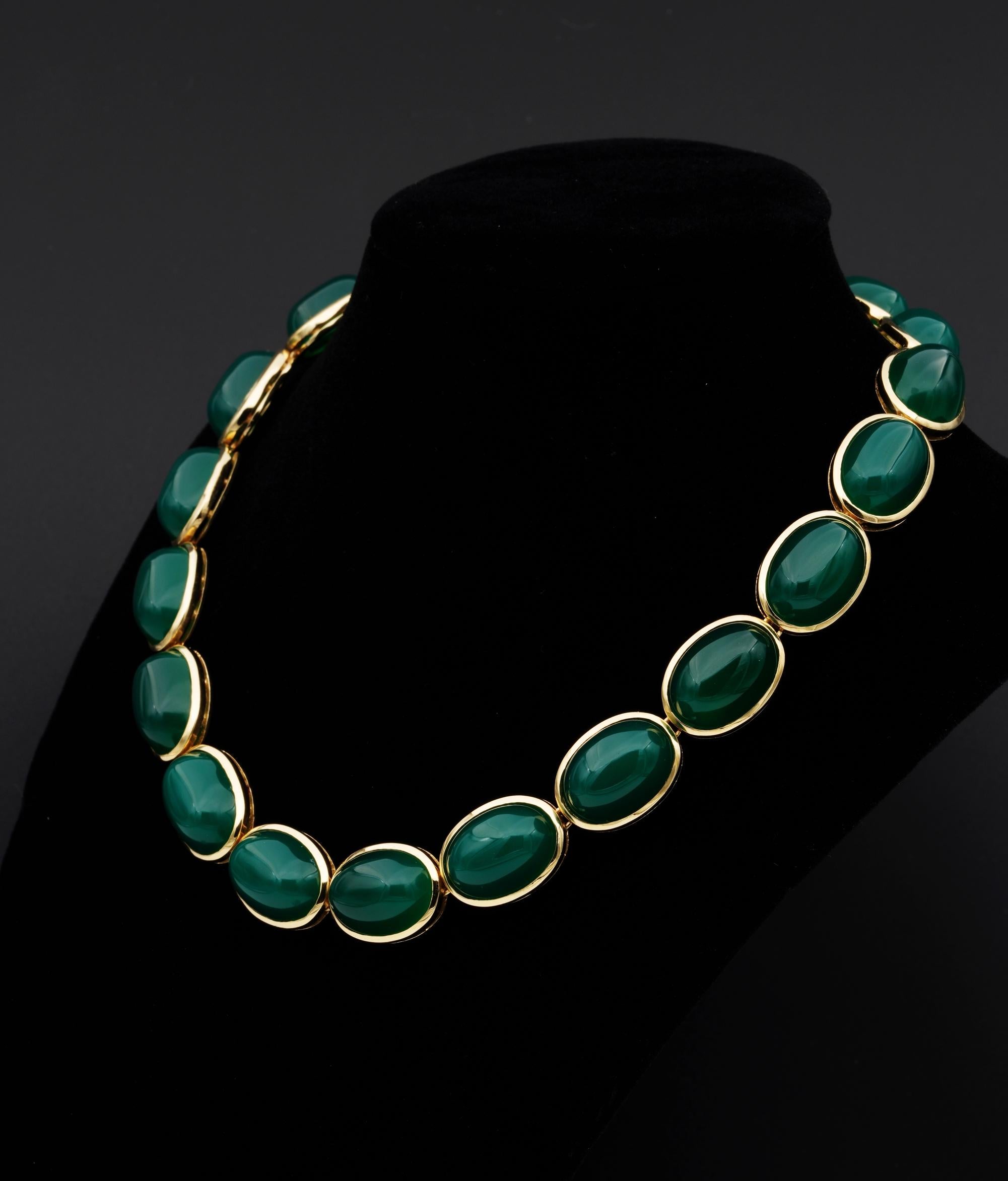 Mid Century 209.00 Ct Natural Chrysoprase Necklace For Sale 1