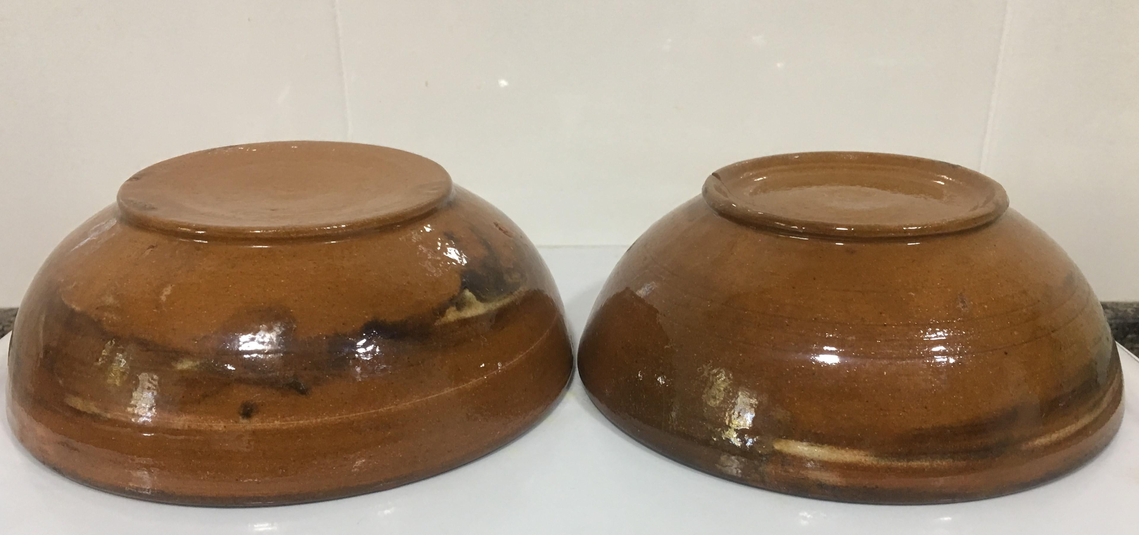 Mid Century 20th Spanish Glazed Terra Cotta Bowls, a Pair, from Valencia, Spain In Good Condition For Sale In Miami, FL