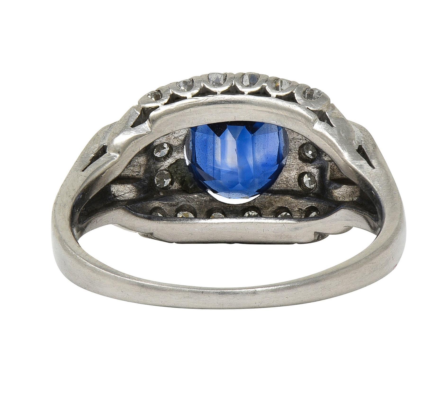 Anello vintage di metà secolo con zaffiro e diamante in platino da 2,19 CTW senza calore GIA In condizioni ottime in vendita a Philadelphia, PA