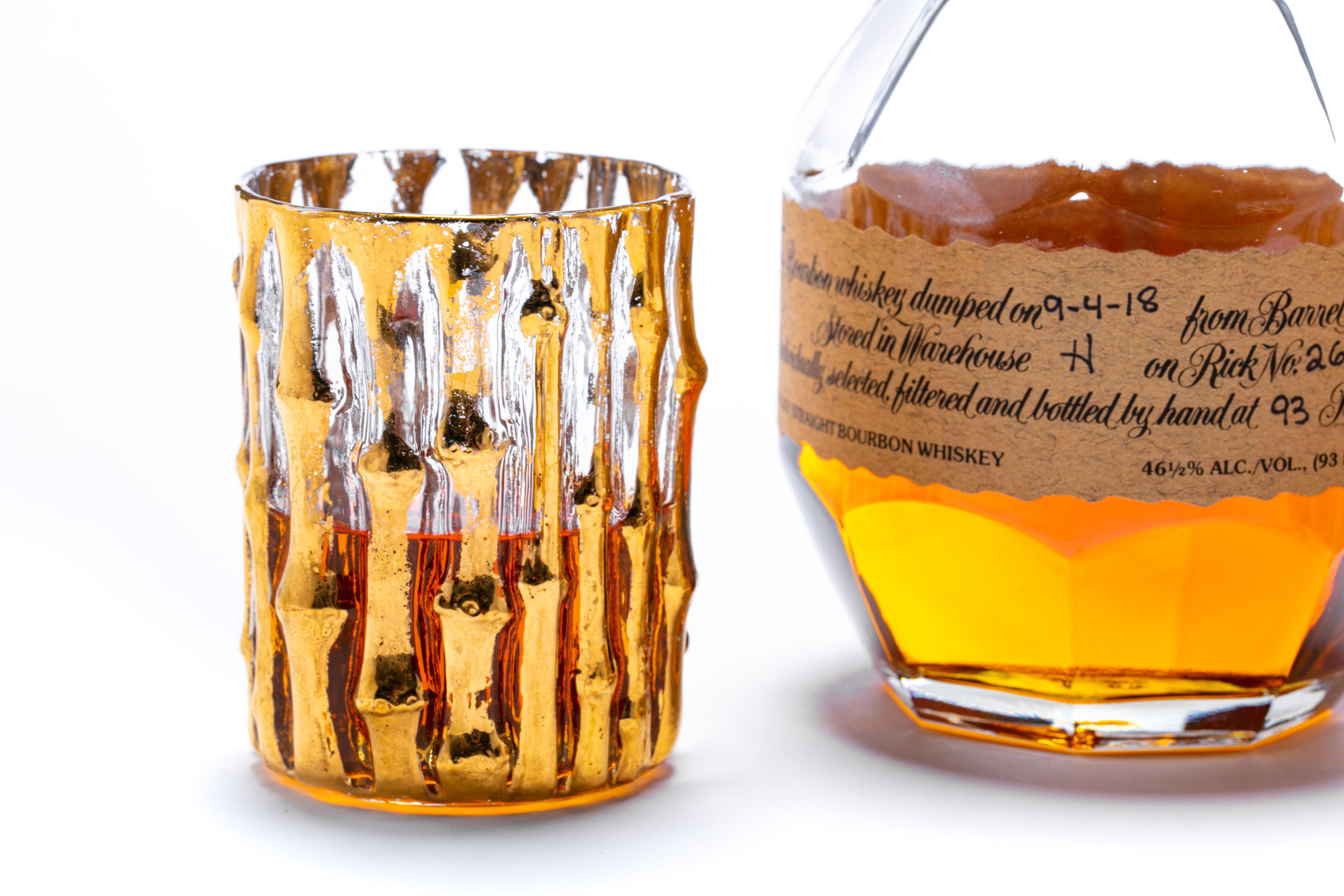 Mid Century 22-Karat Hand bemalt Bambus Whiskey Gläser Satz von 6 circa 1965 (amerikanisch) im Angebot