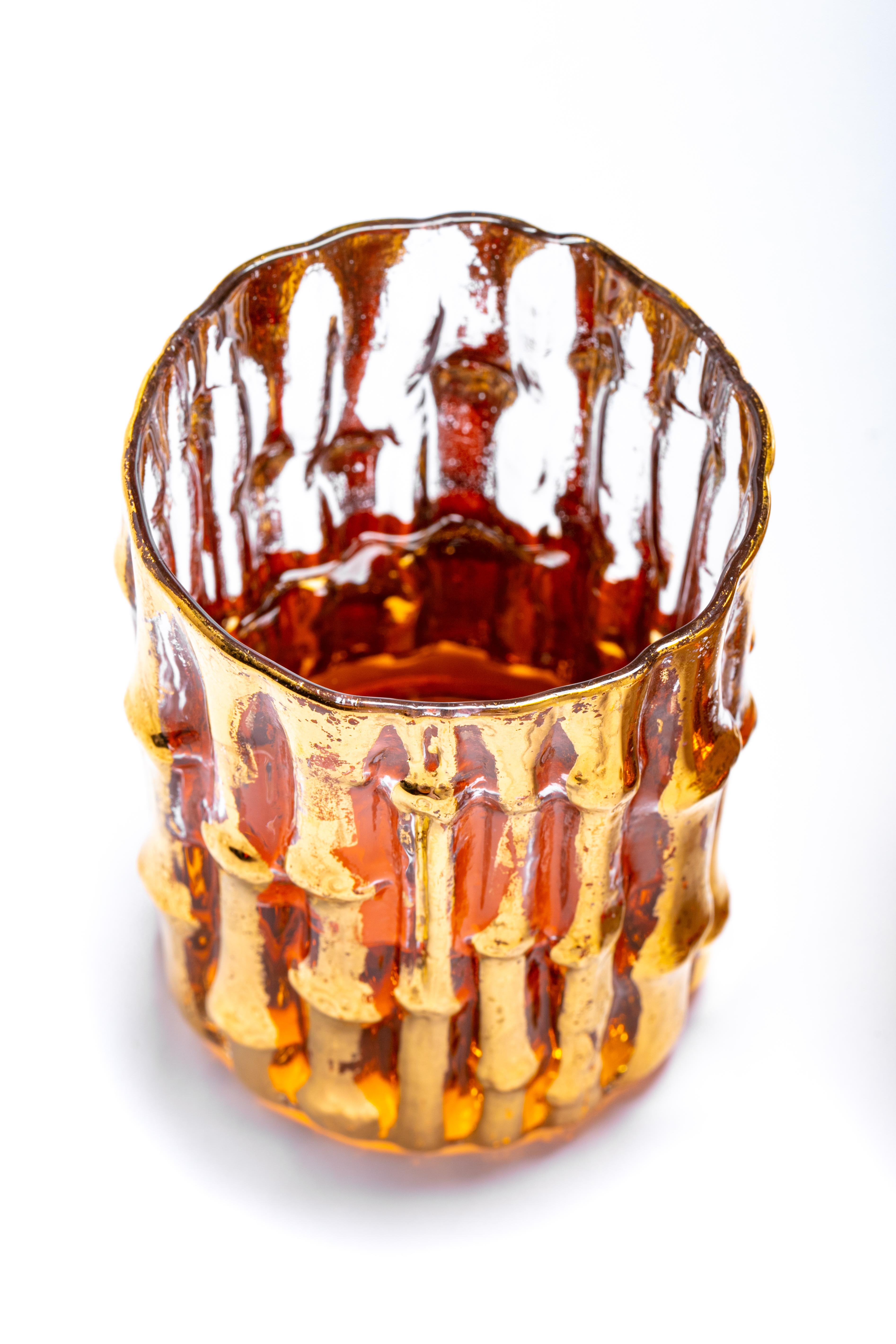 Peint à la main Verres à whisky en bambou peint à la main 22 carats, lot de 6, circa 1965 en vente