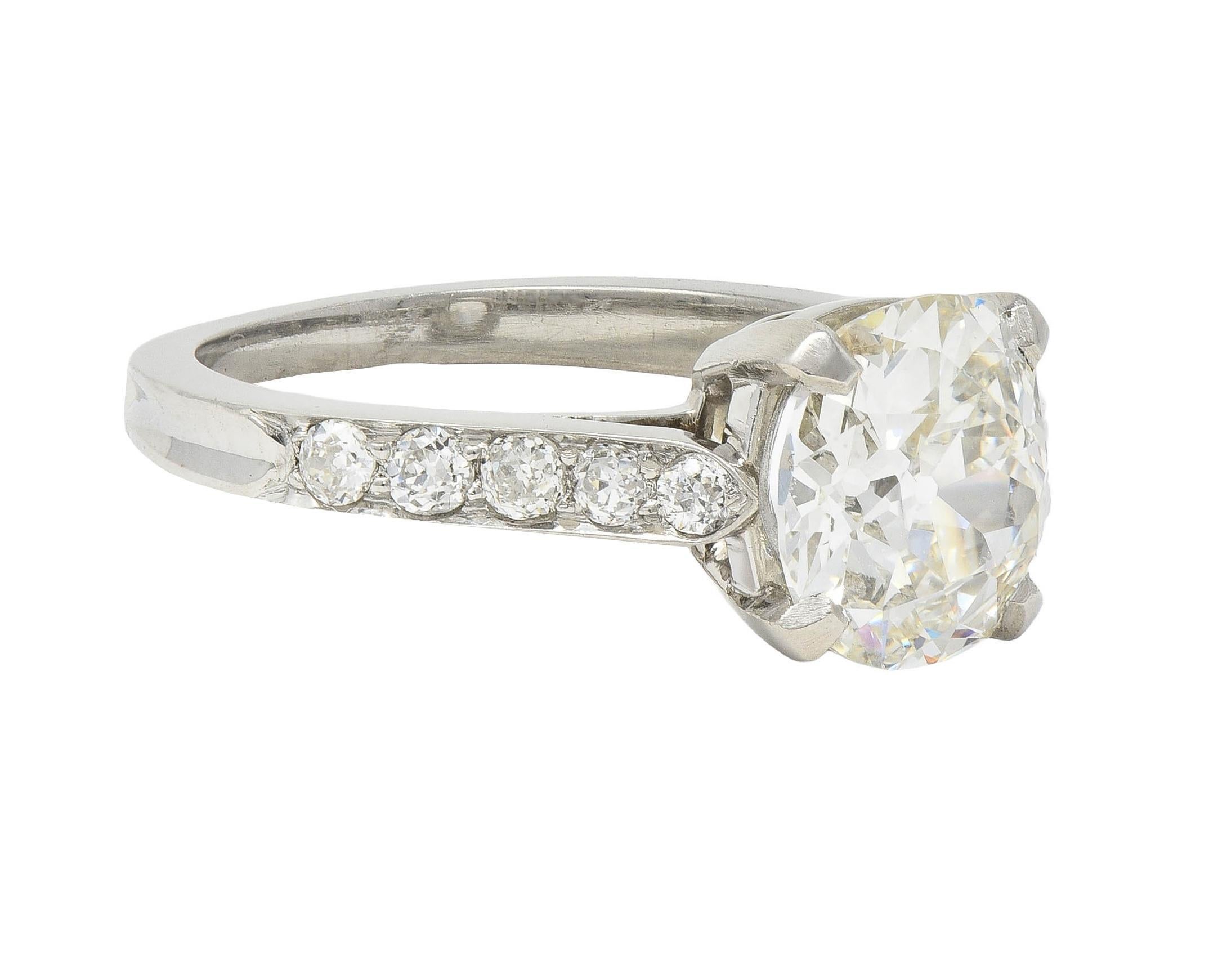 Mid-Century 2,33 CTW Old Mine Diamant Platin Vintage Verlobungsring GIA (Alteuropäischer Schliff) im Angebot
