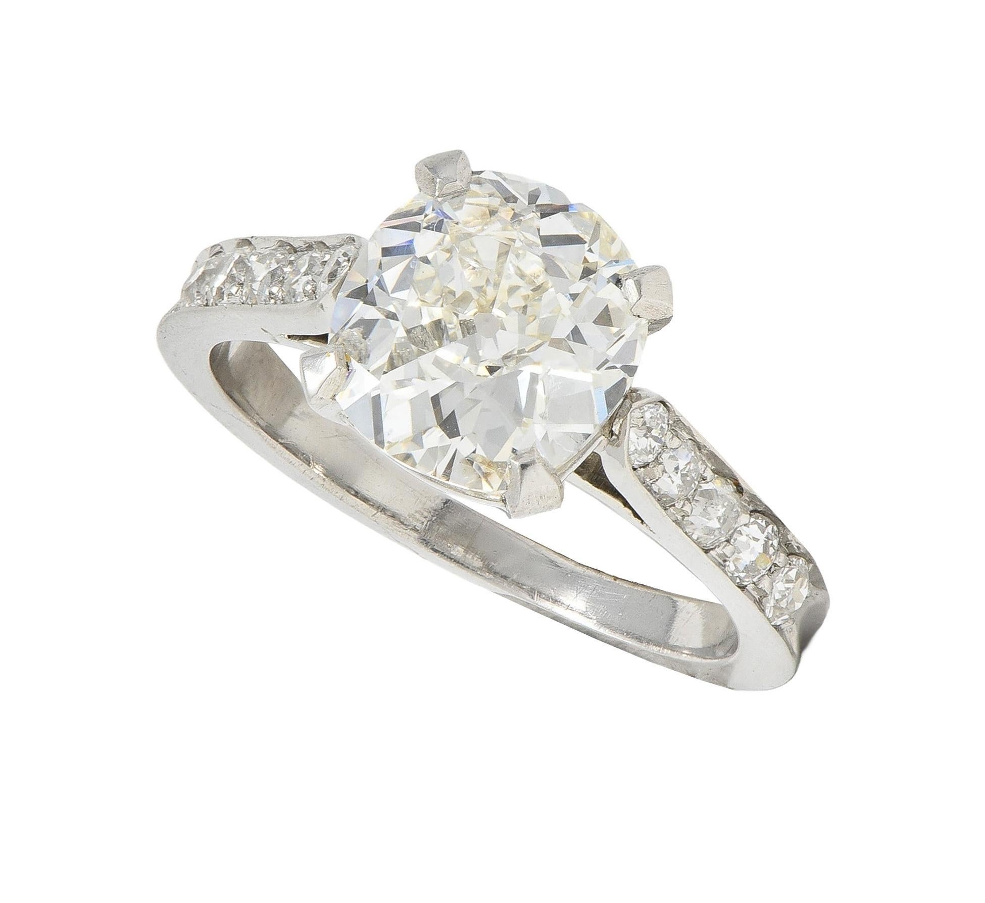Mid-Century 2,33 CTW Old Mine Diamant Platin Vintage Verlobungsring GIA im Angebot 4