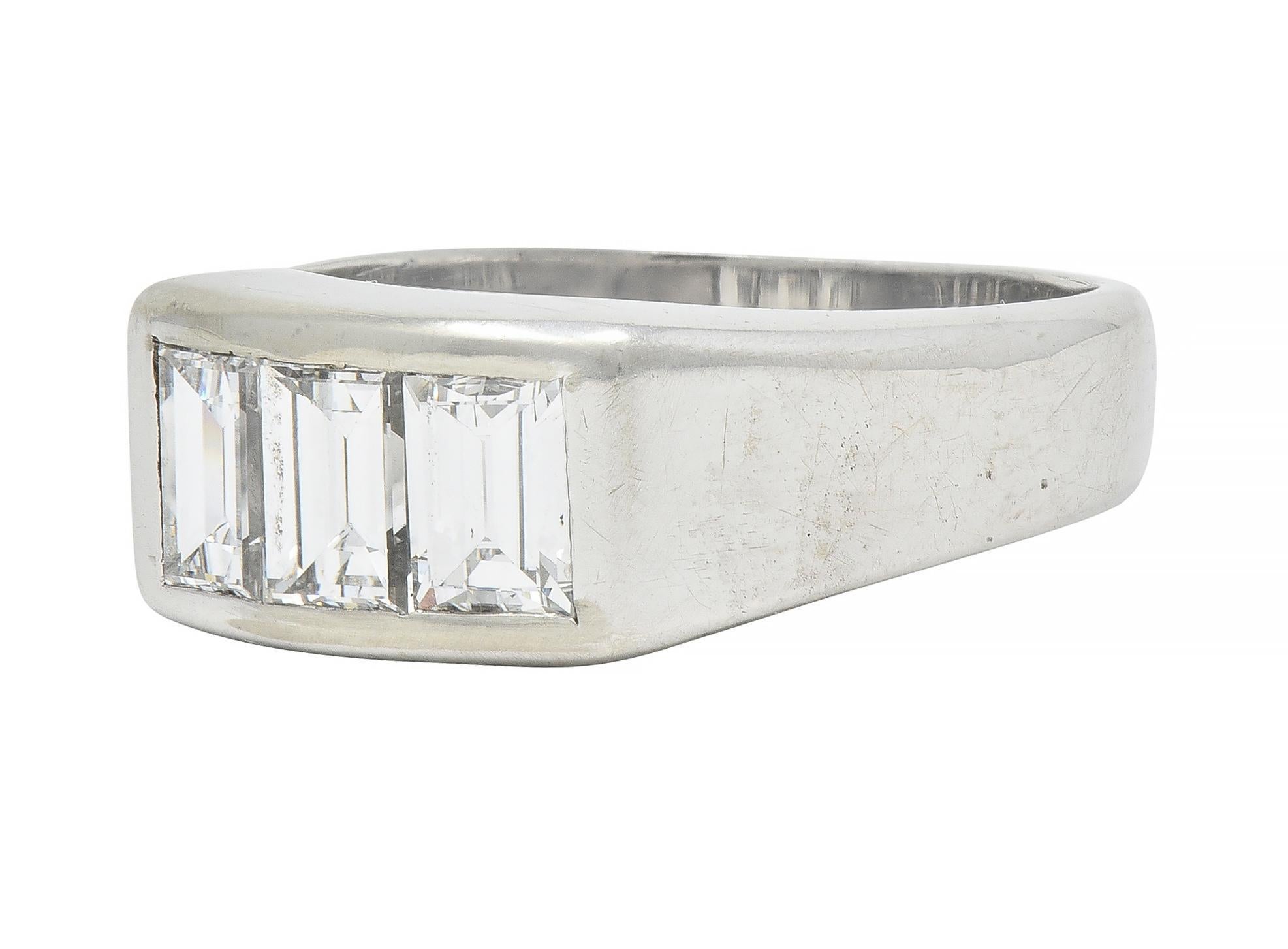 Mid-Century 2.42 CTW Diamond 14 Karat White Gold Vintage Unisex Men's Ring For Sale 3
