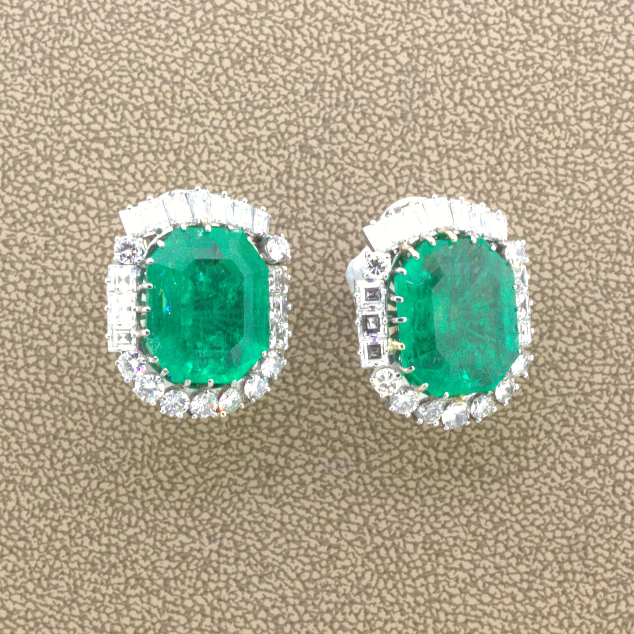 Mid-Century 25,04 Karat kolumbianischer Smaragd-Diamant-Ohrringe aus 18 Karat Gold, GIA-zertifiziert. (Smaragdschliff) im Angebot