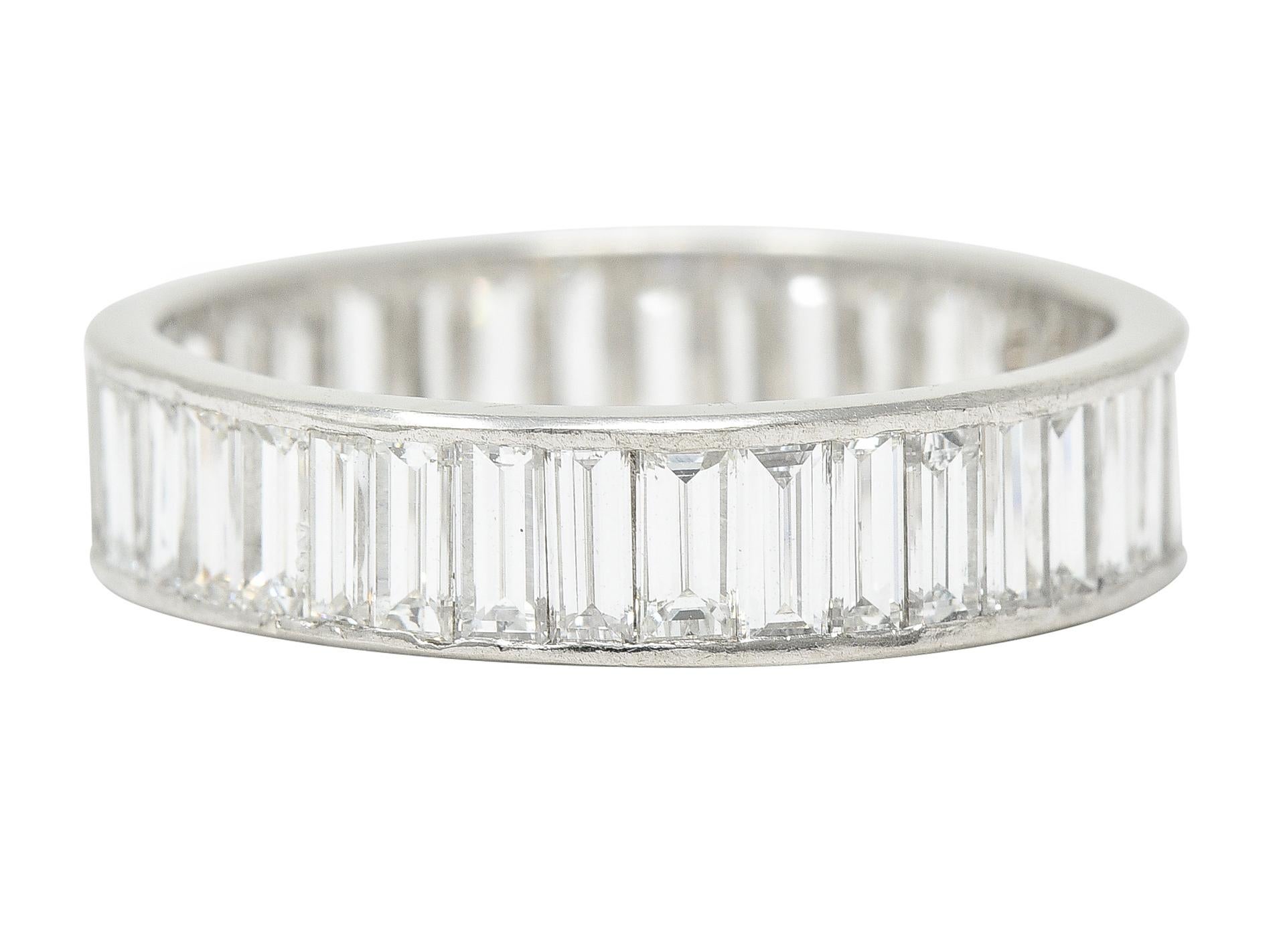 Women's or Men's Mid-Century 2.70 Carats Diamond Platinum Eternity Wedding Band Ring