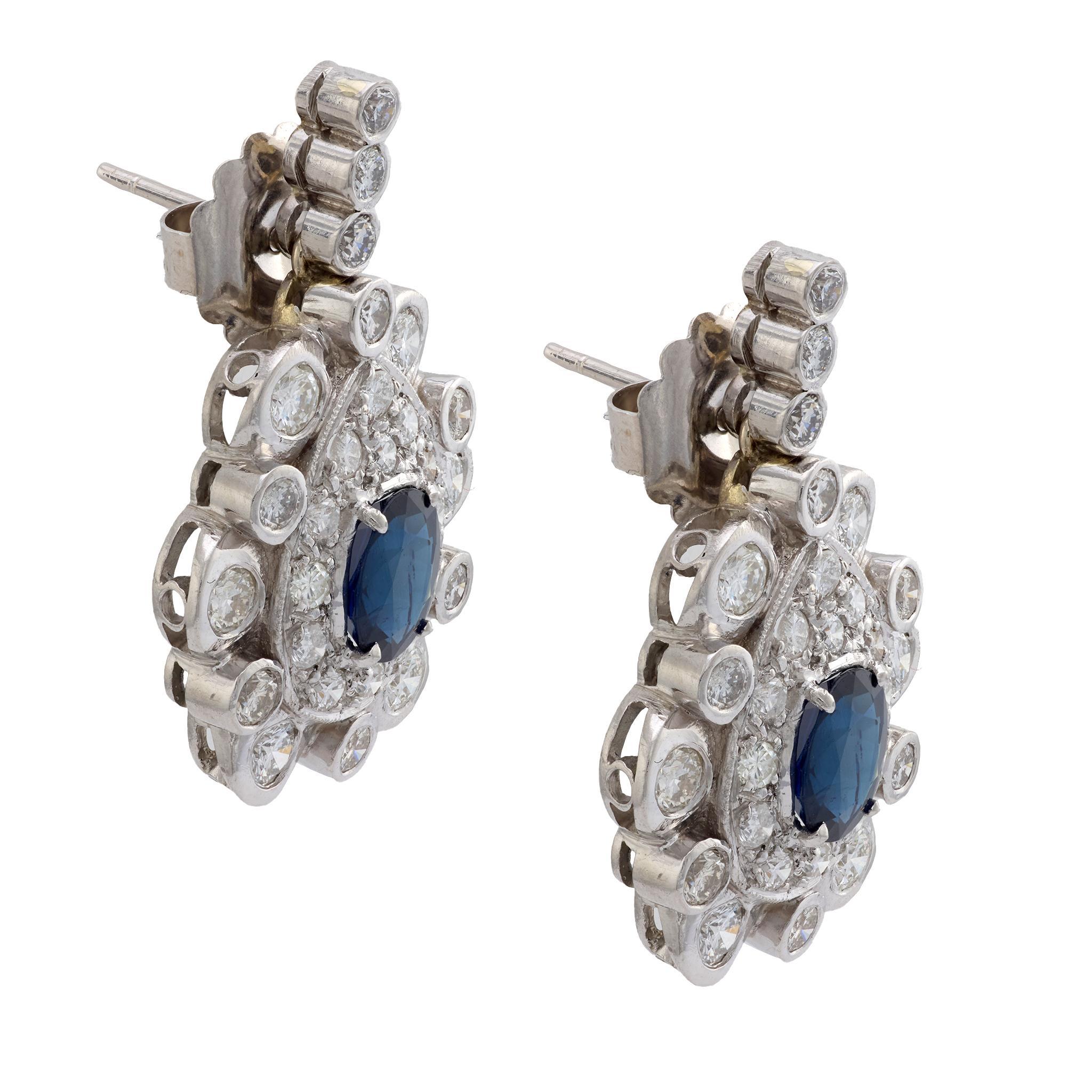 Contemporary Mid Century 2.80 carat sapphire diamond platinum cocktail earrings For Sale