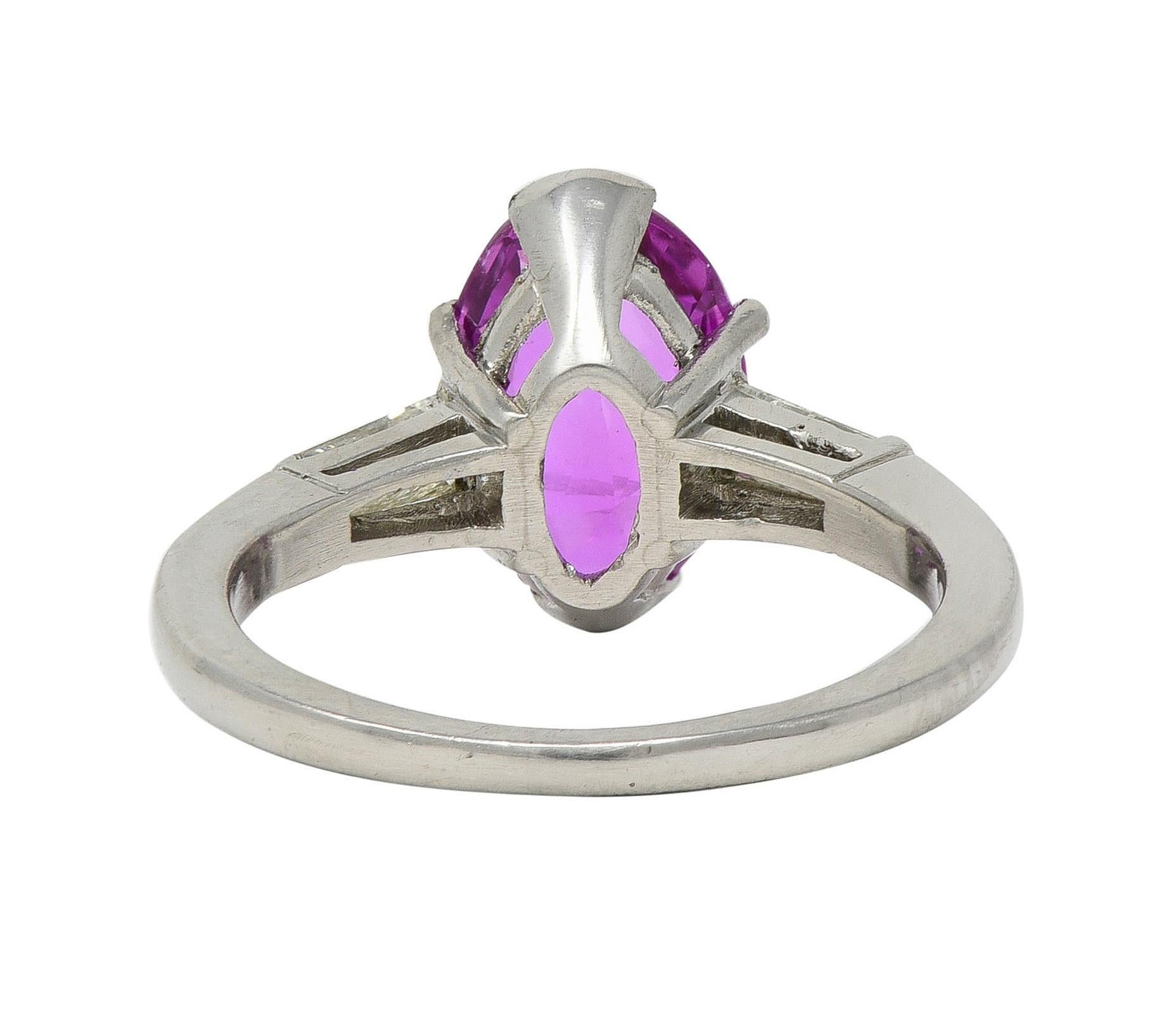 Mid-Century 2.85 CTW No Heat Pink Sapphire Diamond Platinum Three Stone Ring GIA In Excellent Condition For Sale In Philadelphia, PA