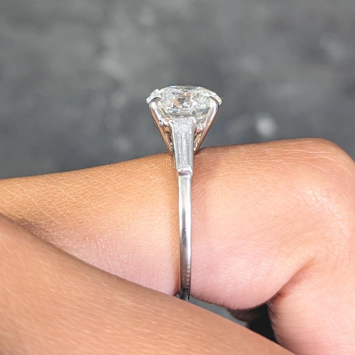 Mid-Century 2.88 CTW Diamond Platinum Vintage Three Stone Engagement Ring GIA For Sale 10