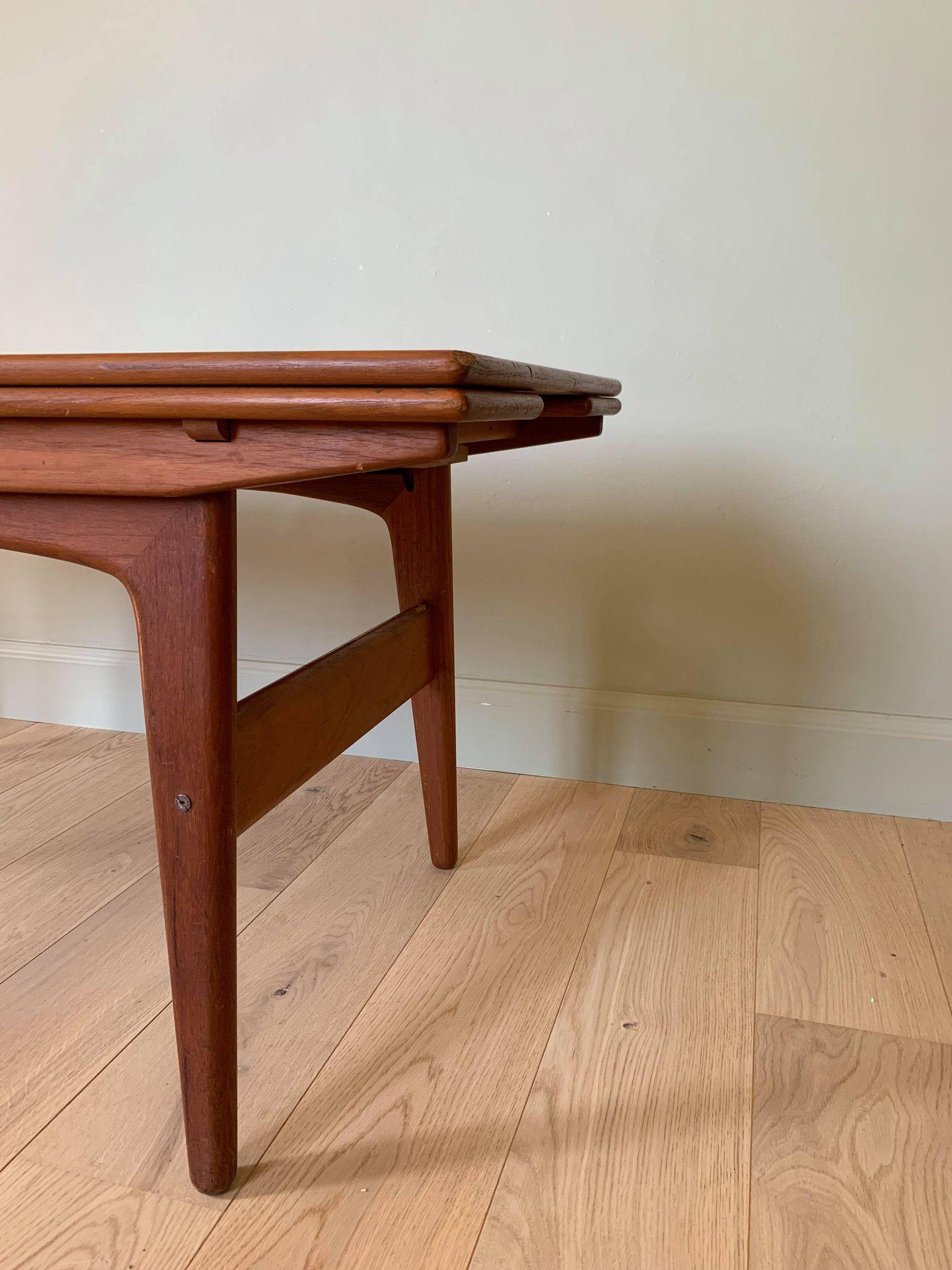 Mid-Century 3 Fonctions Table/Console/Coffee Table by Kai Kristiansen, Denmark For Sale 6