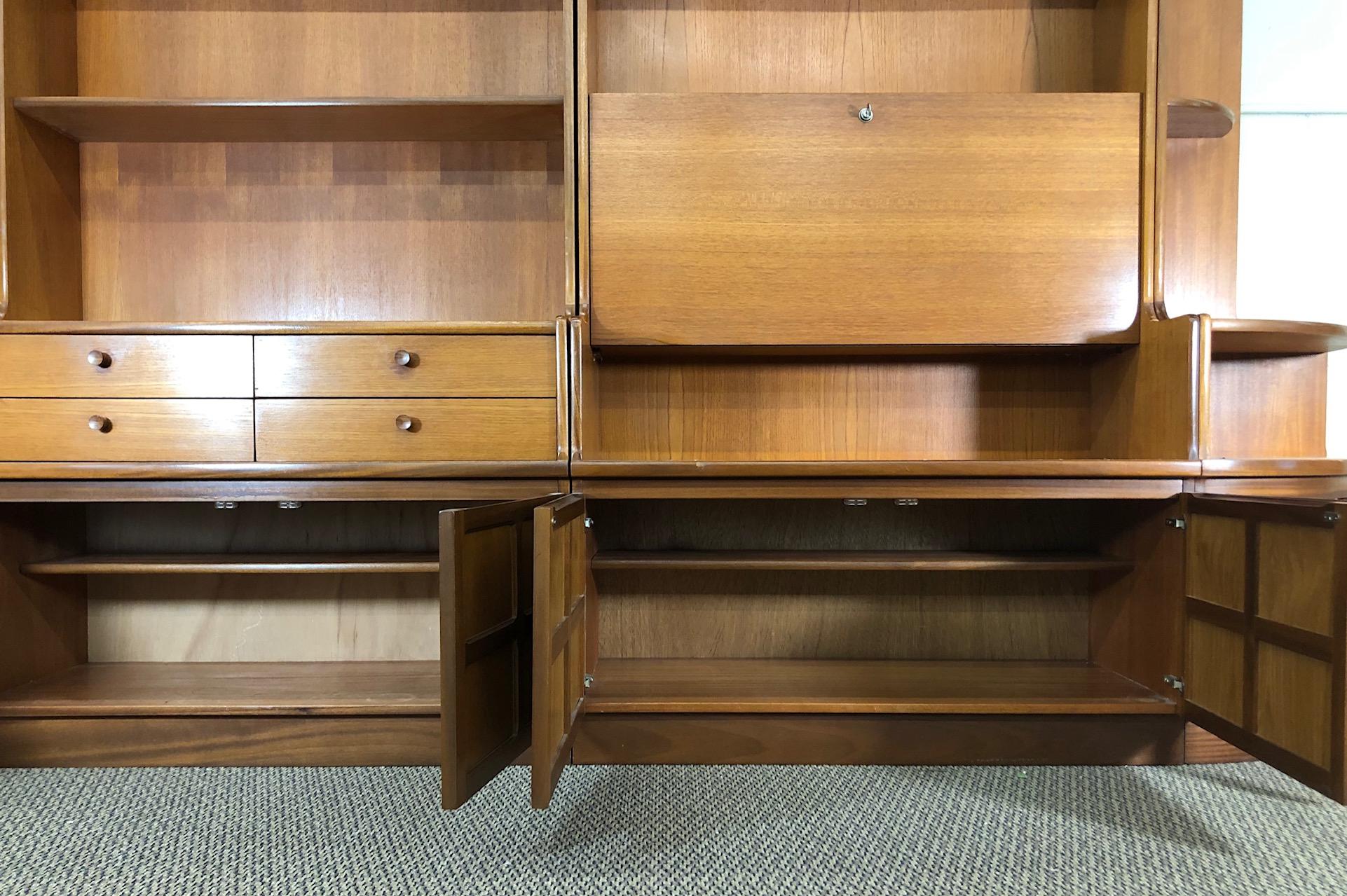 20th Century Midcentury 3-Piece Teak Wall Unit by Nathan Furniture For Sale