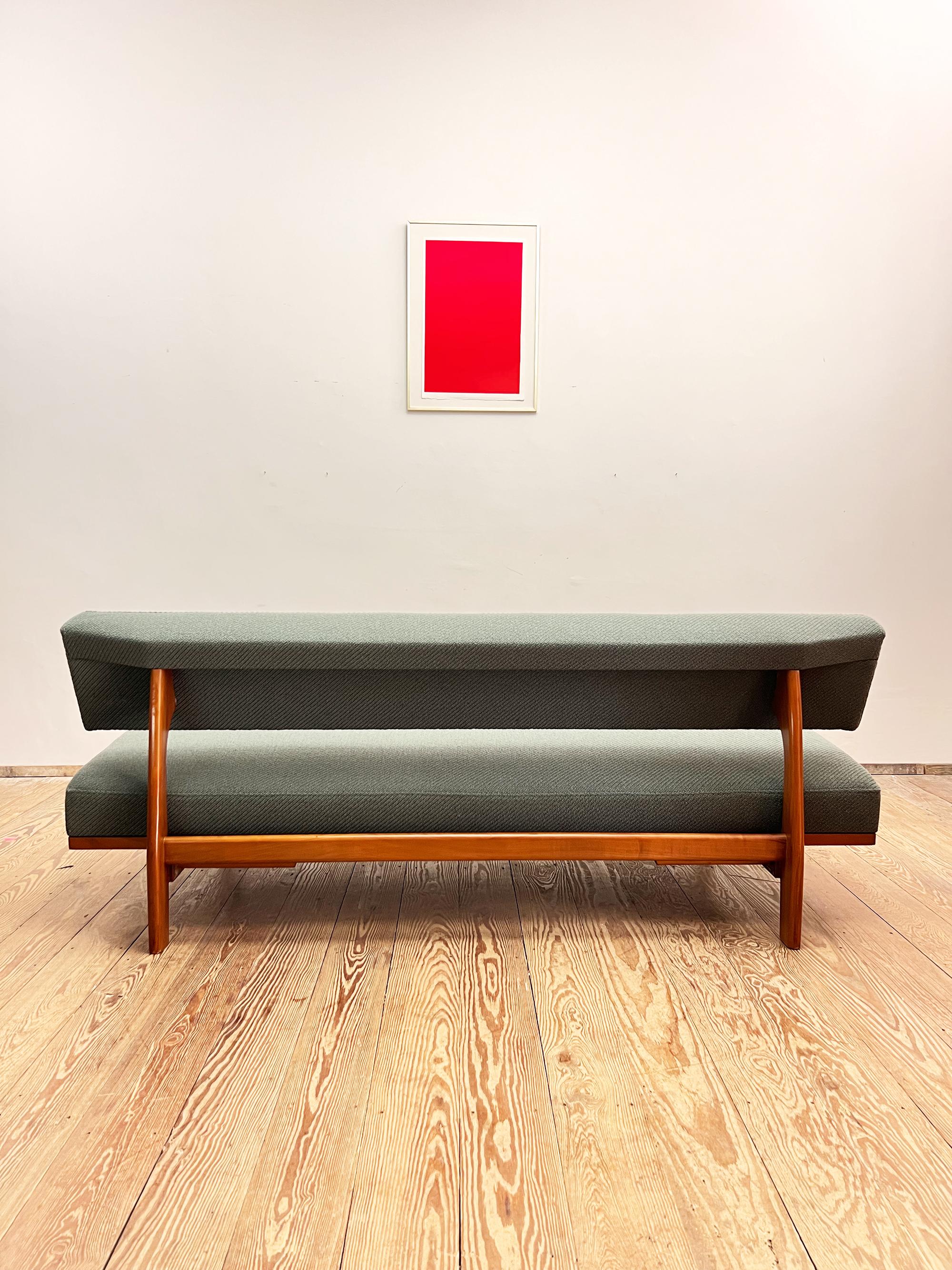 Mid-Century 3 Seat Sofa by Hans Bellmann for Wilkhahn, Germany, 1950s For Sale 1